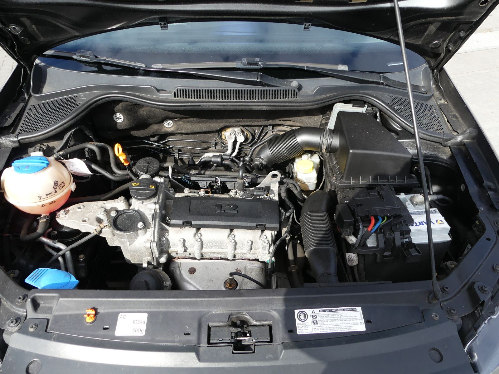 Fahrzeugabbildung Volkswagen Polo V Trendline