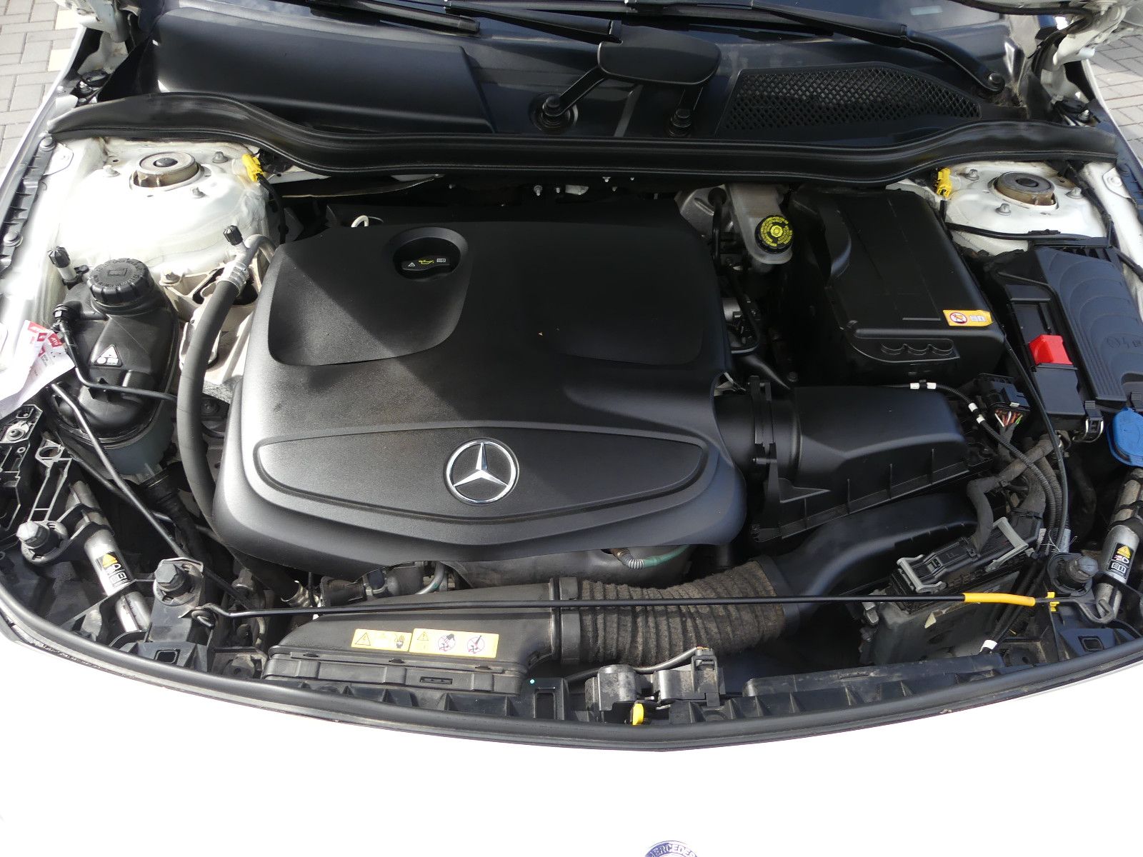 Fahrzeugabbildung Mercedes-Benz CLA 180 CLA CLA 180