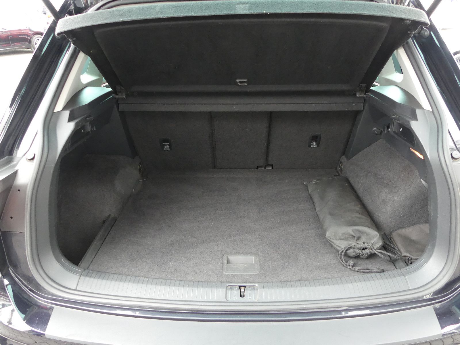 Fahrzeugabbildung Volkswagen Tiguan Join Start-Stopp, Automatik