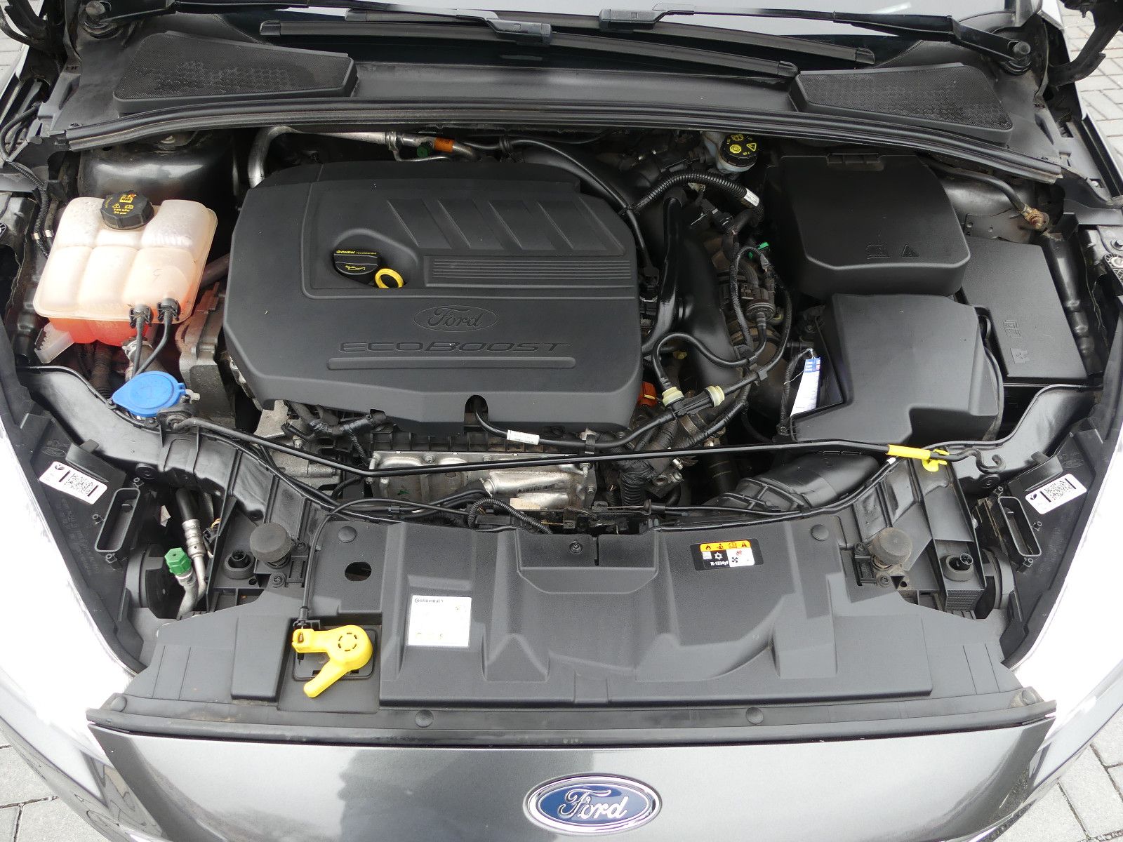 Fahrzeugabbildung Ford Focus Turnier Titanium"80TKM"