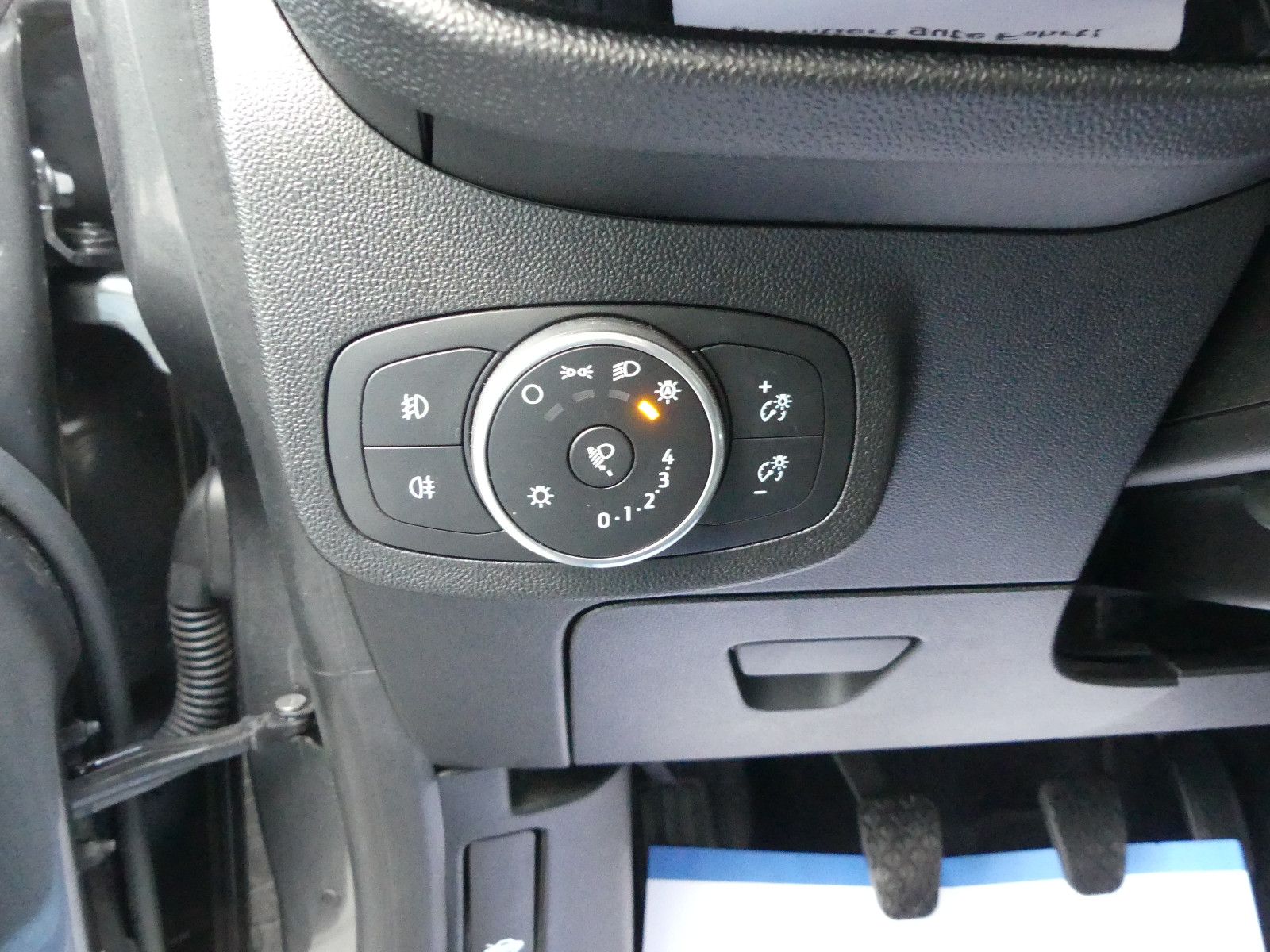 Fahrzeugabbildung Ford Fiesta Cool & Connect"70TKM"