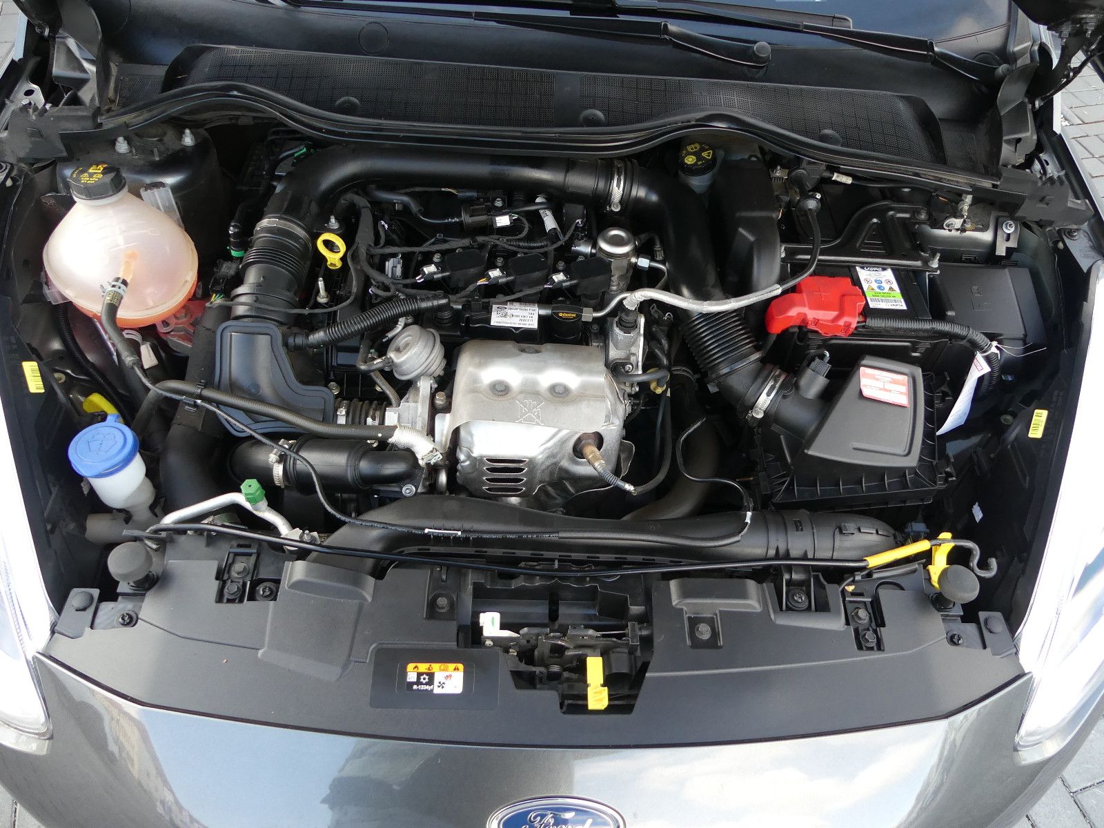 Fahrzeugabbildung Ford Fiesta Cool & Connect"70TKM"