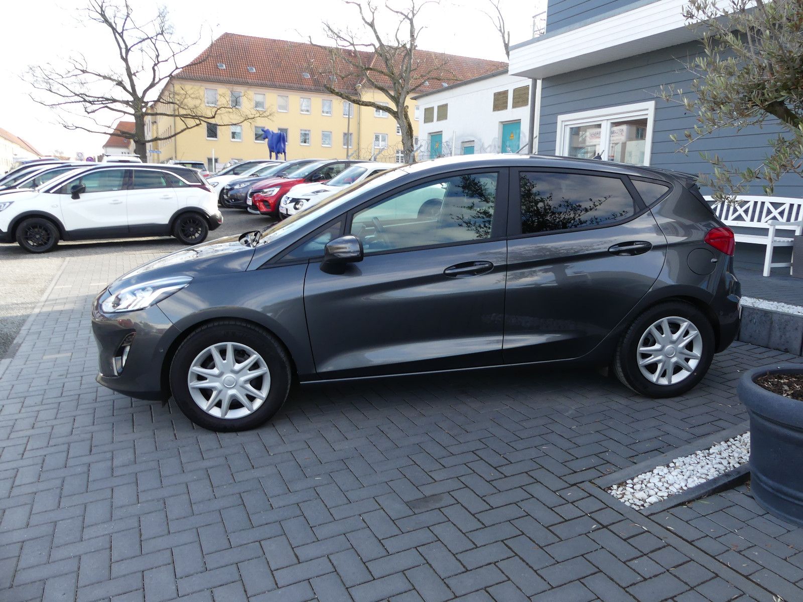 Fahrzeugabbildung Ford Fiesta Cool & Connect"70TKM"