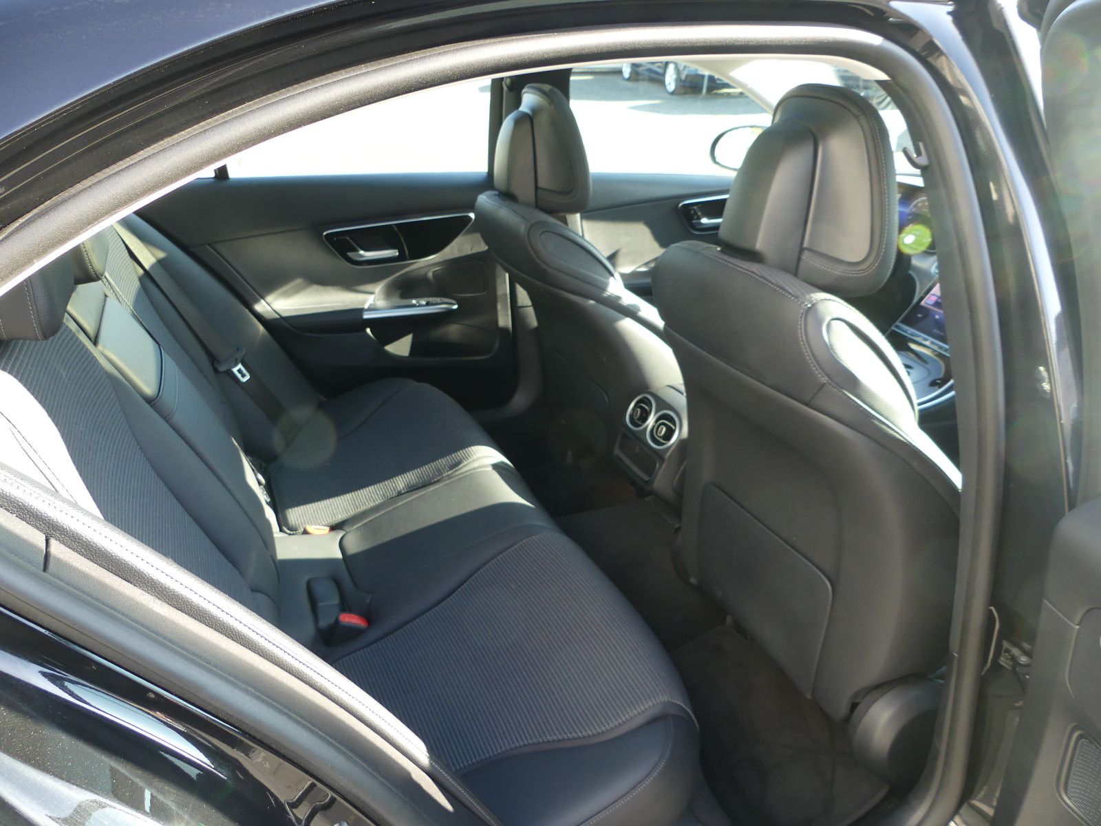 Fahrzeugabbildung Mercedes-Benz C 180 C Limousine C 180, Avantgarde