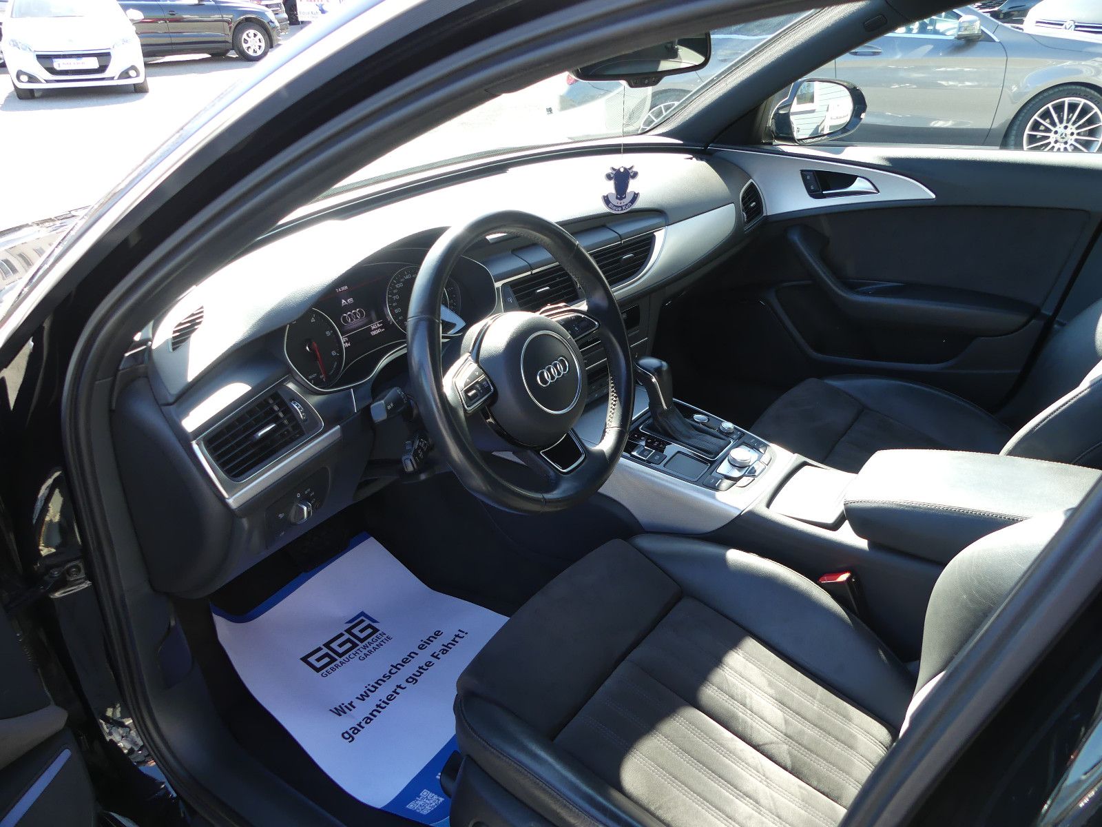 Fahrzeugabbildung Audi A6 Avant 2.0 TDI ultra, Automatik