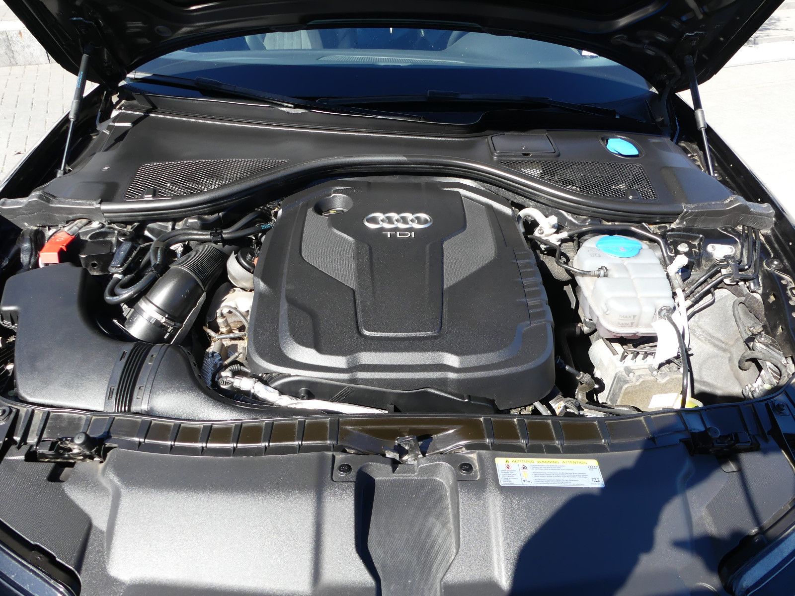 Fahrzeugabbildung Audi A6 Avant 2.0 TDI ultra, Automatik