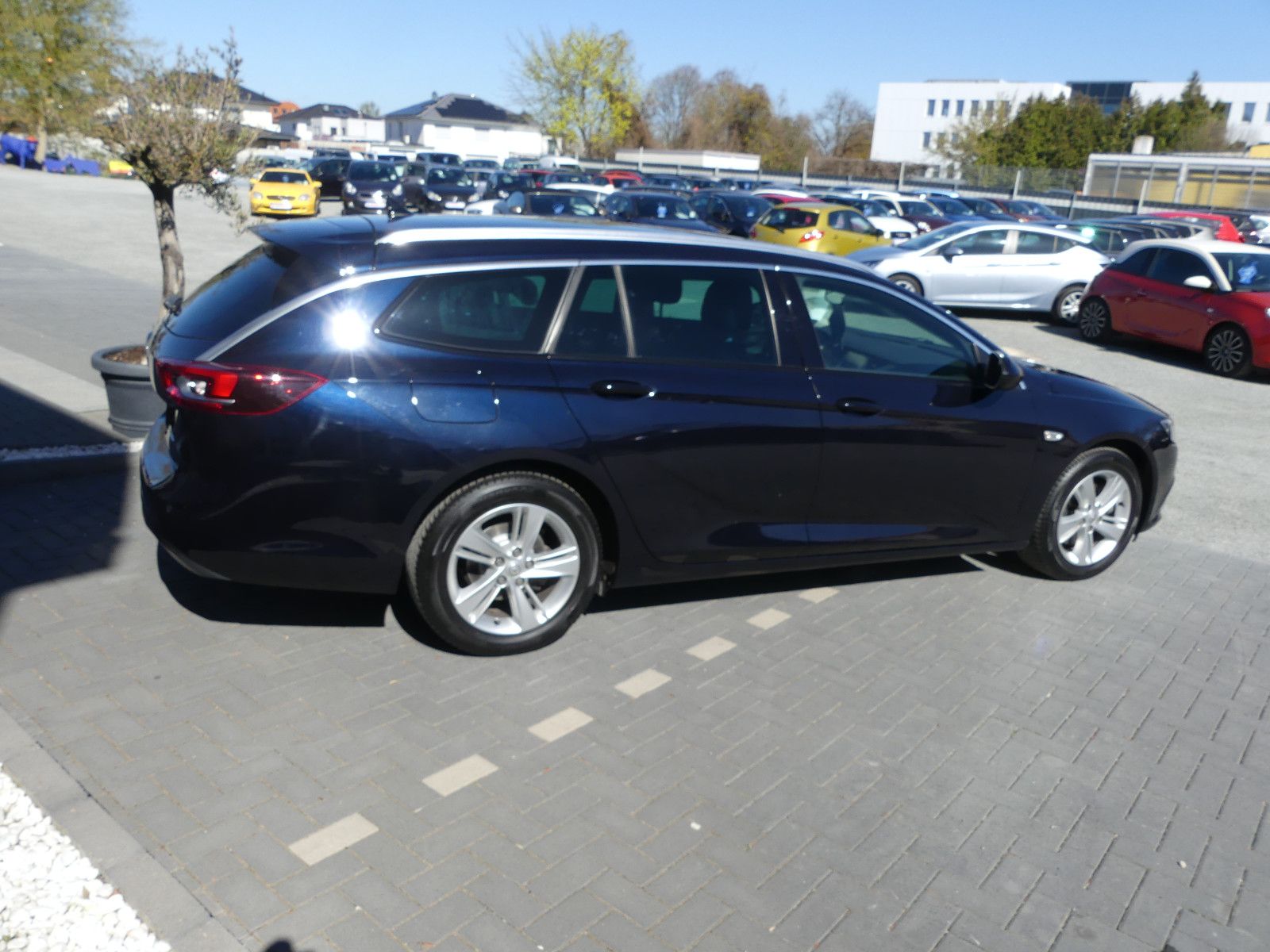 Fahrzeugabbildung Opel Insignia B Sports Tourer Innovation"46TKM"