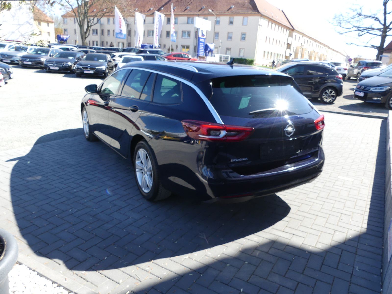 Fahrzeugabbildung Opel Insignia B Sports Tourer Innovation"46TKM"