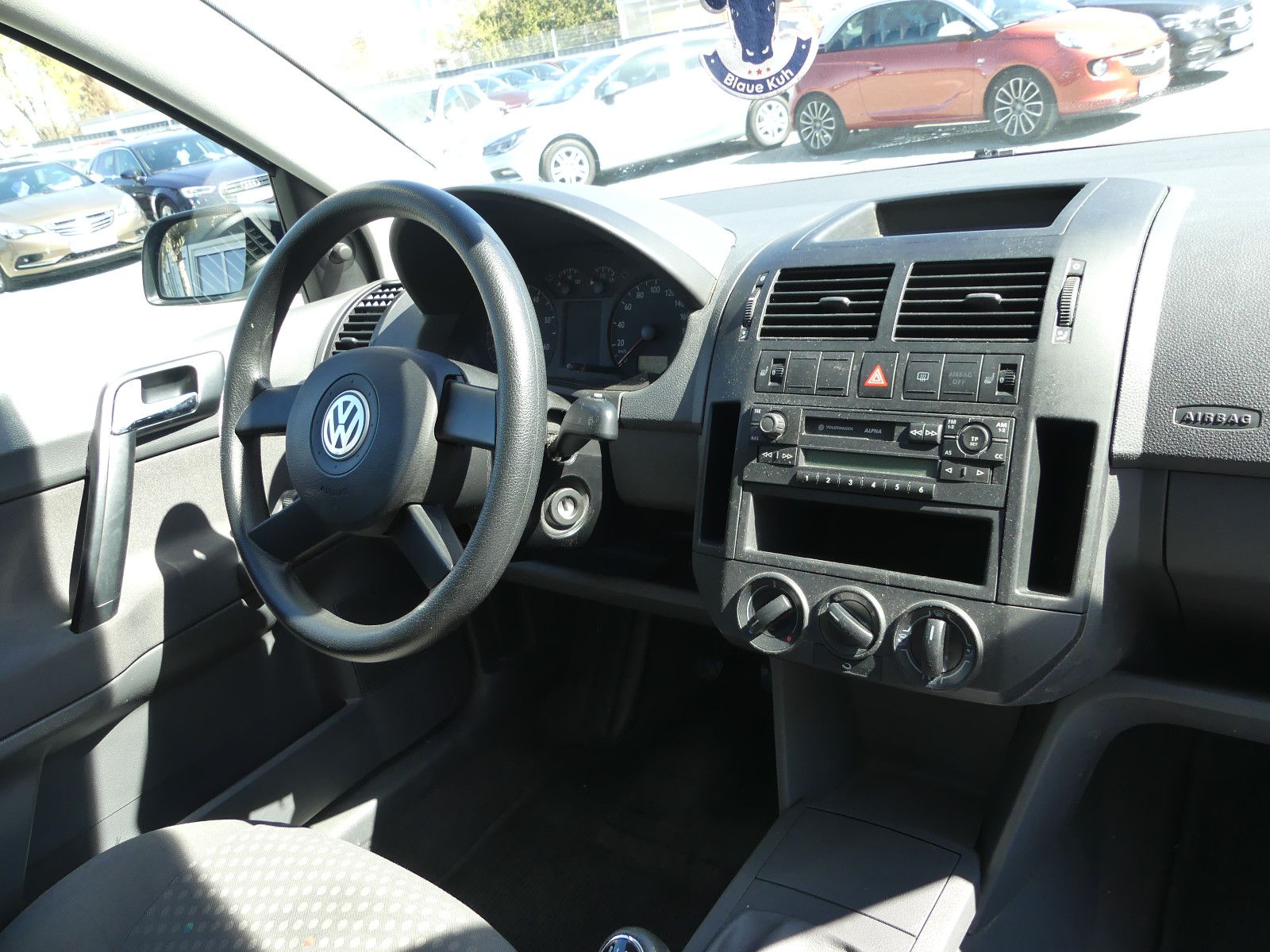 Fahrzeugabbildung Volkswagen Polo 1.2 47kW Basis"54TKM"