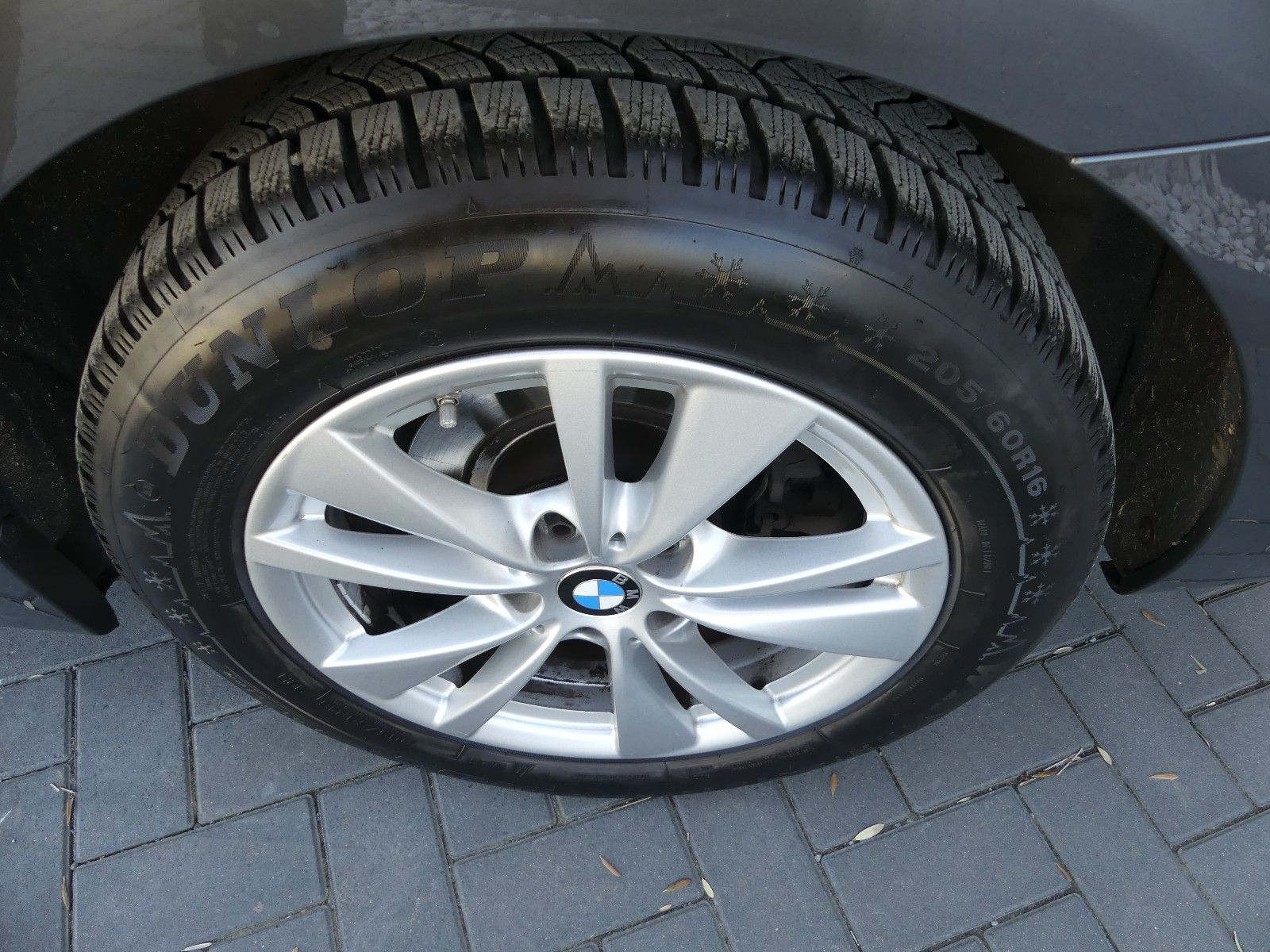 Fahrzeugabbildung BMW 218 2 Gran Tourer 218 d Advantage"7.SITZER"