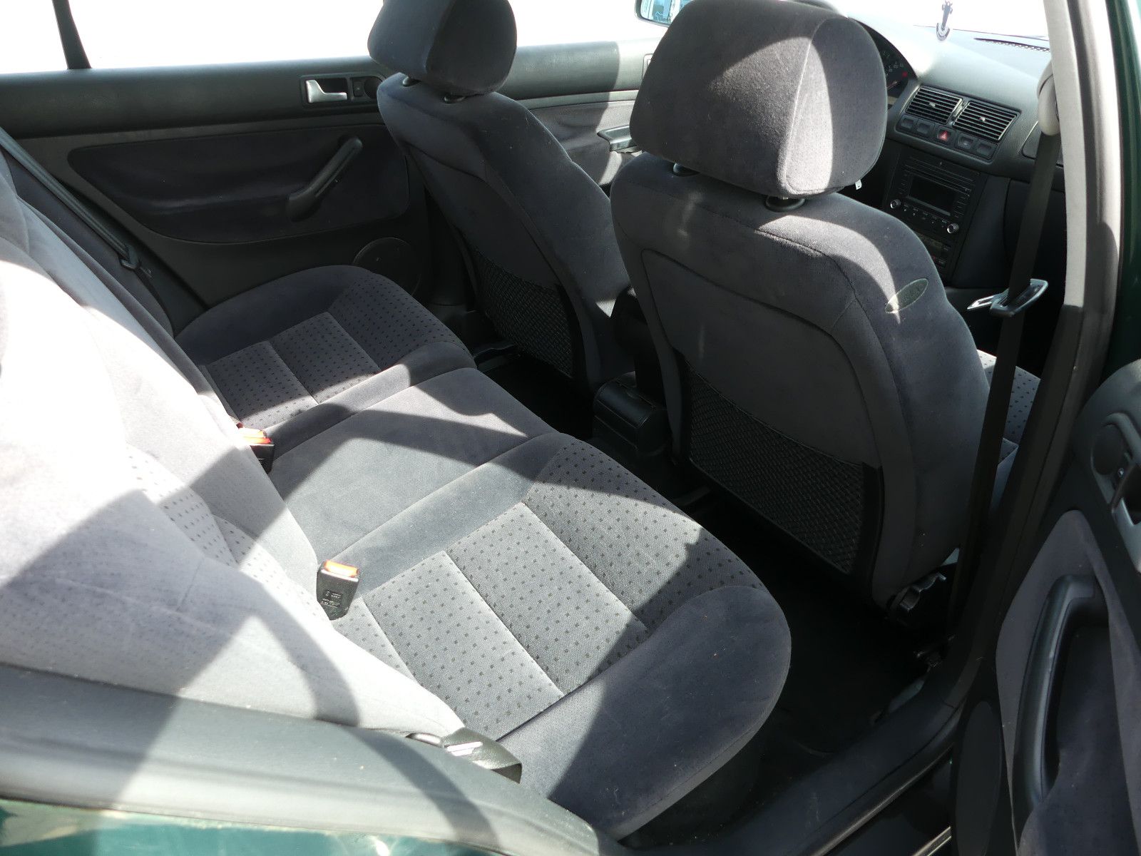 Fahrzeugabbildung Volkswagen Golf 1.6 Comfortline