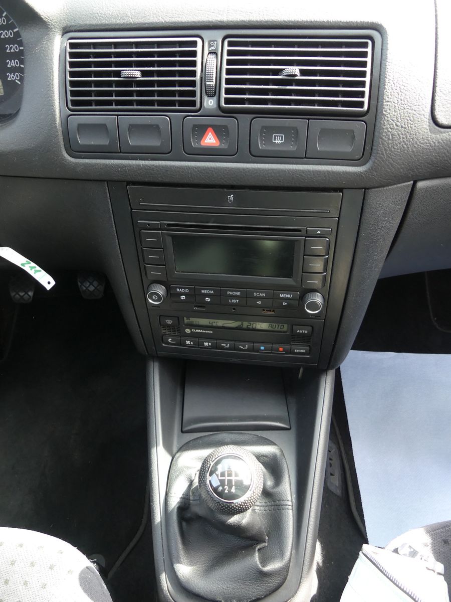 Fahrzeugabbildung Volkswagen Golf 1.6 Comfortline