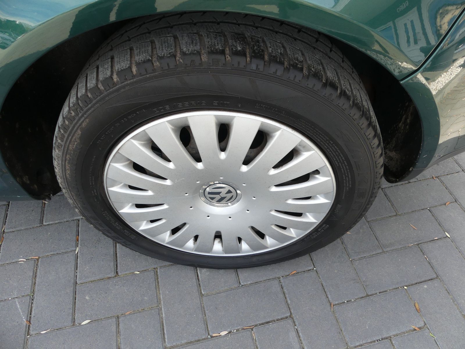 Fahrzeugabbildung Volkswagen Golf 1.6 Comfortline