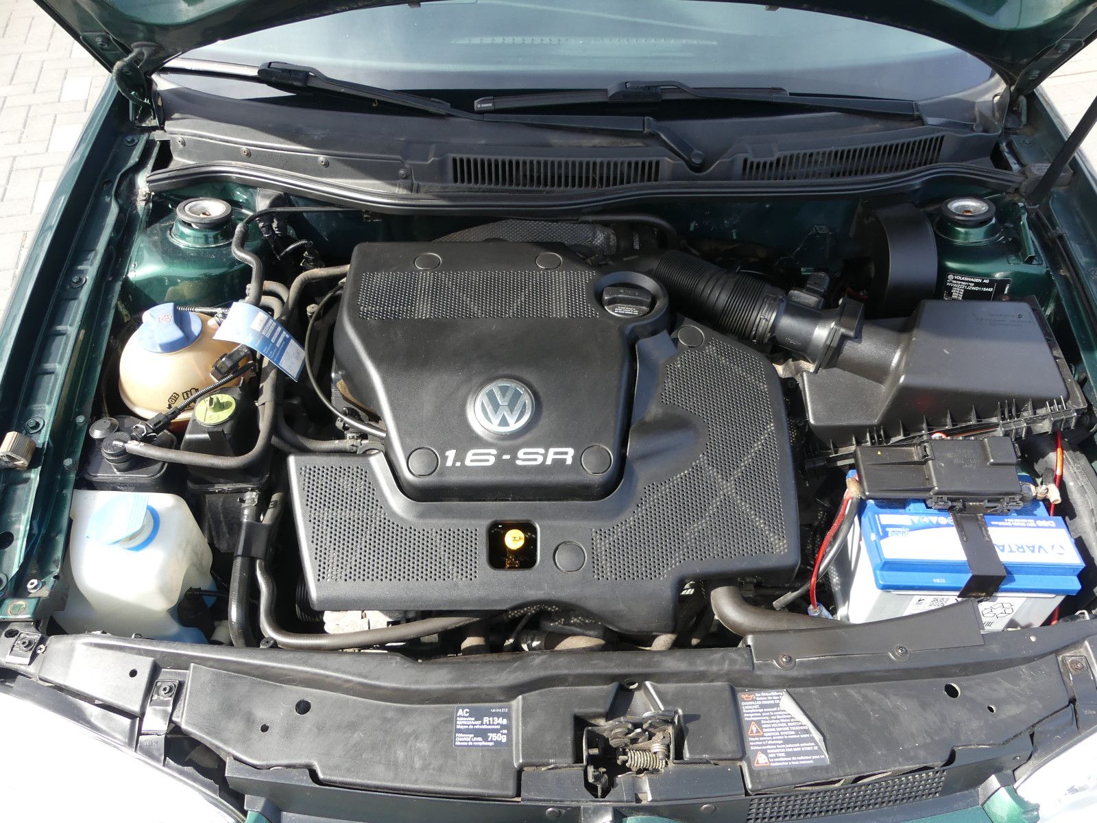 Fahrzeugabbildung Volkswagen Golf 1.6 Comfortline