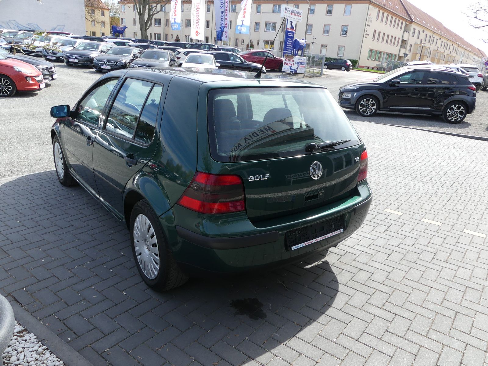 Fahrzeugabbildung Volkswagen Golf 1.6 Comfortline