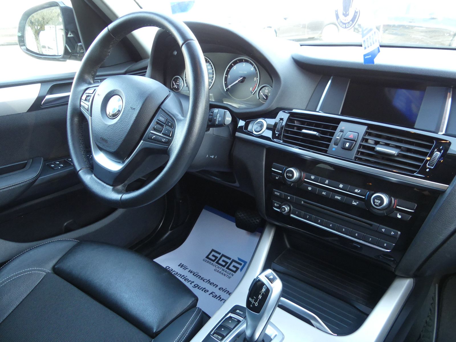 Fahrzeugabbildung BMW X3 xDrive 20 d Advantage