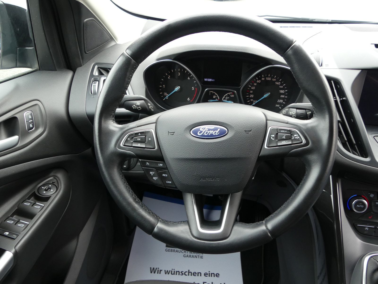 Fahrzeugabbildung Ford Kuga Titanium "Scheckheftgepf."