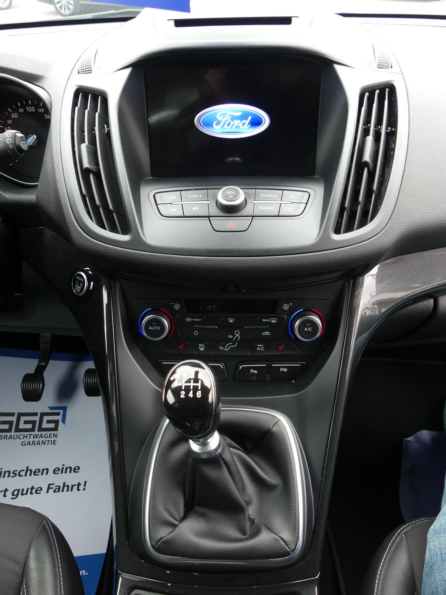 Fahrzeugabbildung Ford Kuga Titanium "Scheckheftgepf."