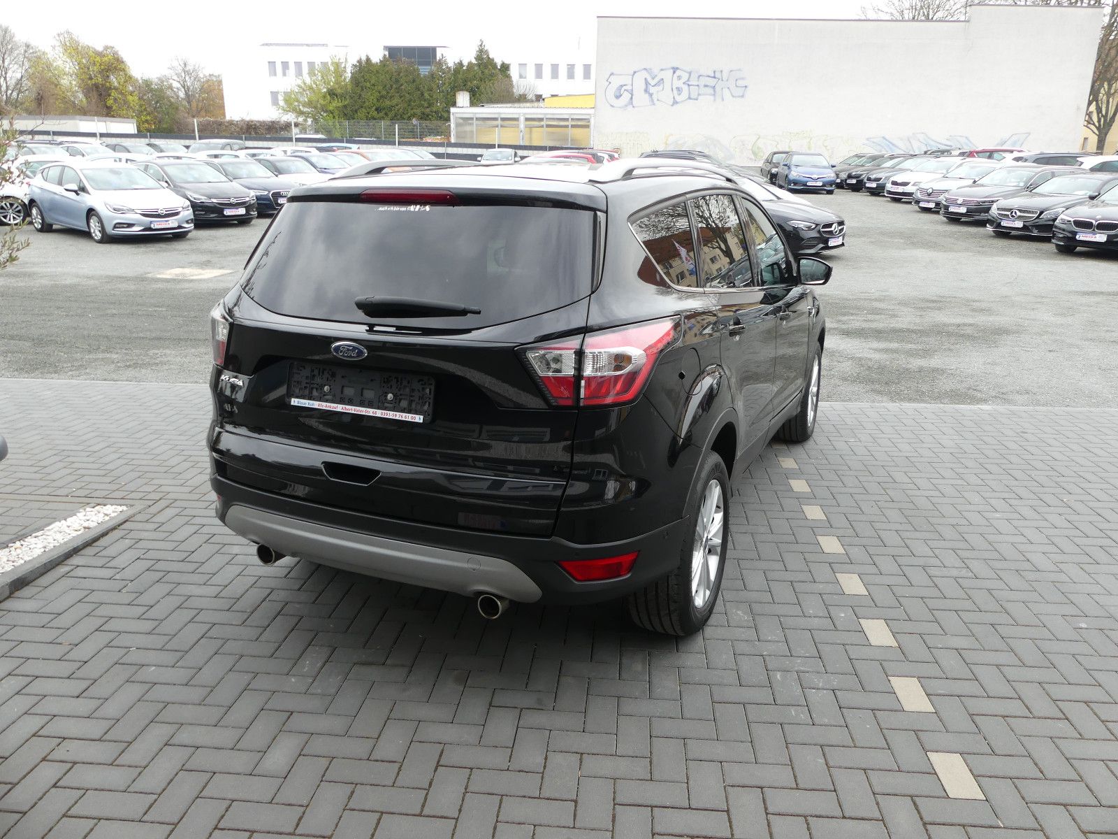 Fahrzeugabbildung Ford Kuga Titanium "Scheckheftgepf."