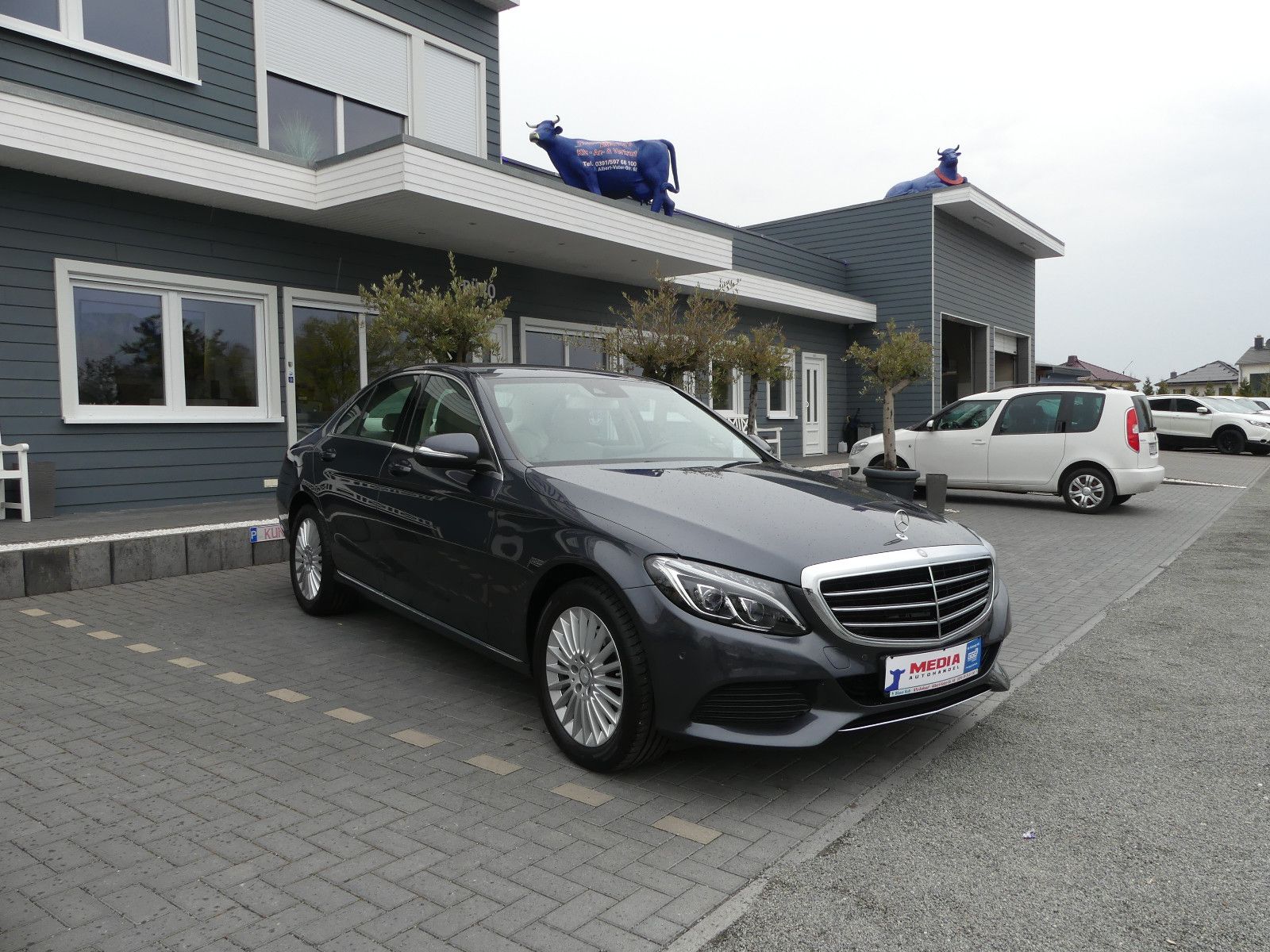 Fahrzeugabbildung Mercedes-Benz C 200 C Limousine C 200 CGI, * TOP Gepflegt *