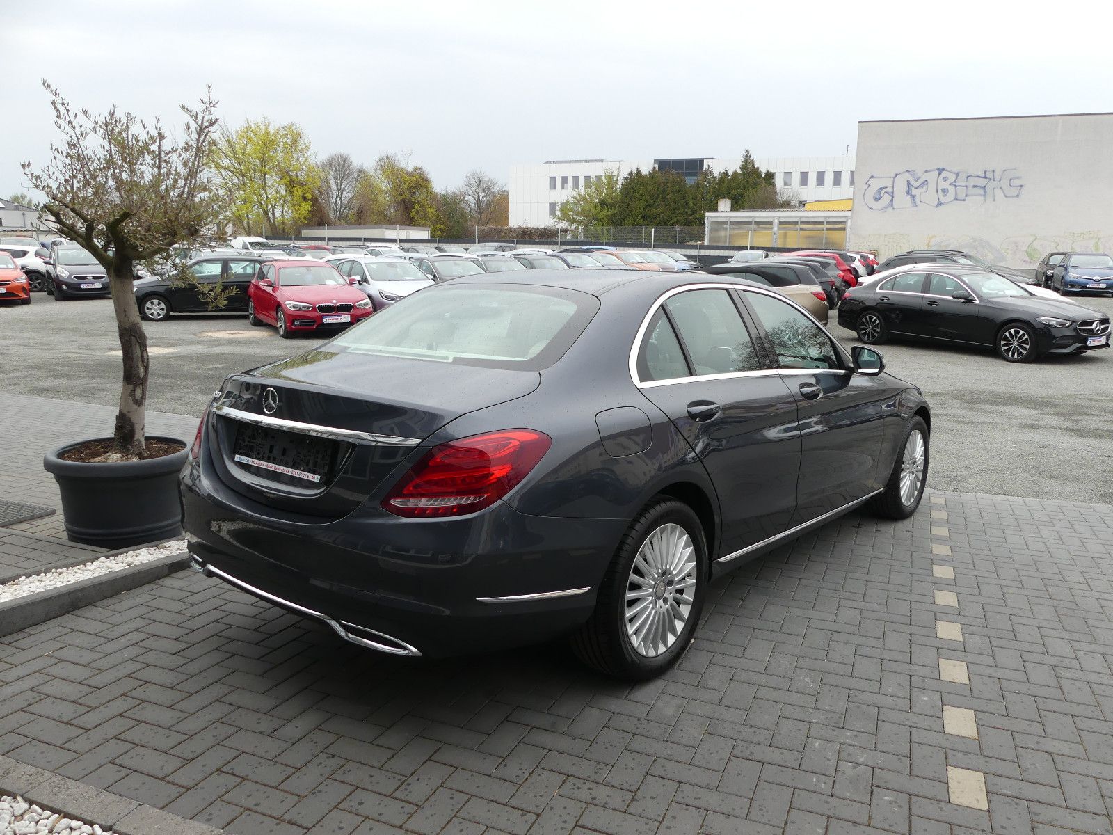 Fahrzeugabbildung Mercedes-Benz C 200 C Limousine C 200 CGI, * TOP Gepflegt *
