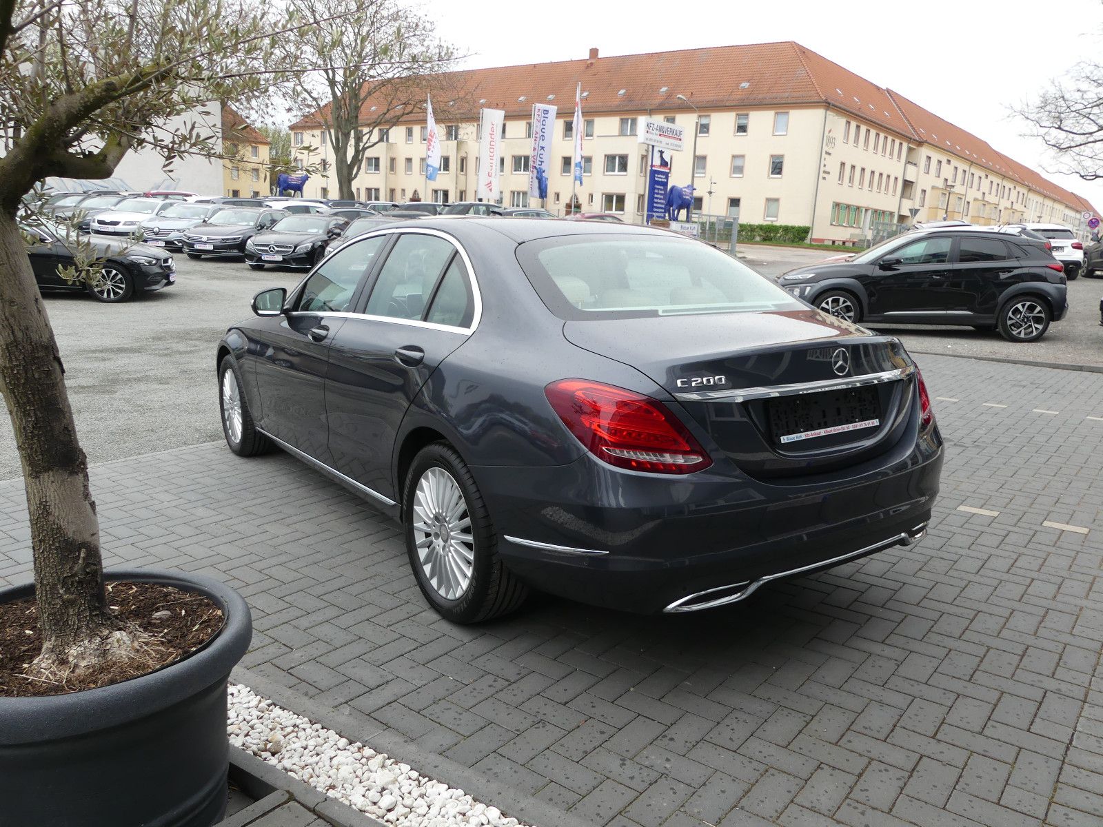Fahrzeugabbildung Mercedes-Benz C 200 C Limousine C 200 CGI, * TOP Gepflegt *