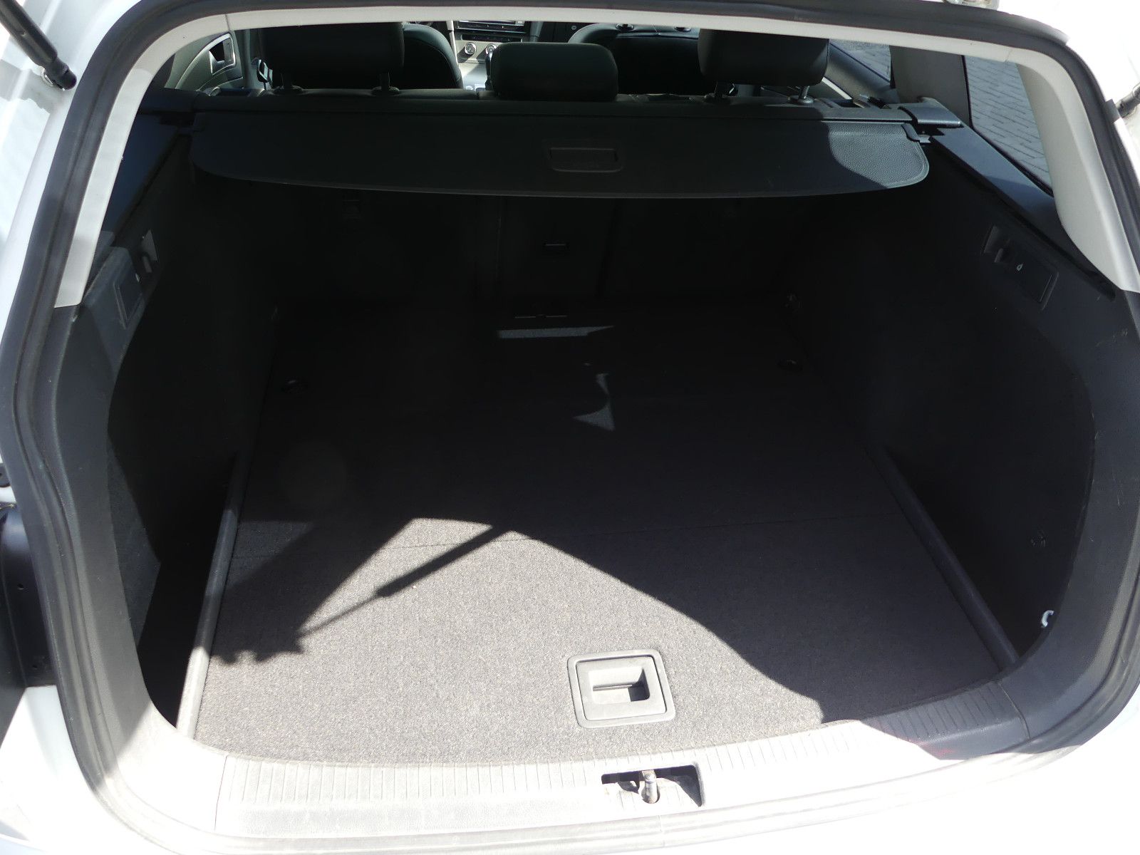Fahrzeugabbildung Volkswagen Golf VII Variant 1.8 Comfortline BMT