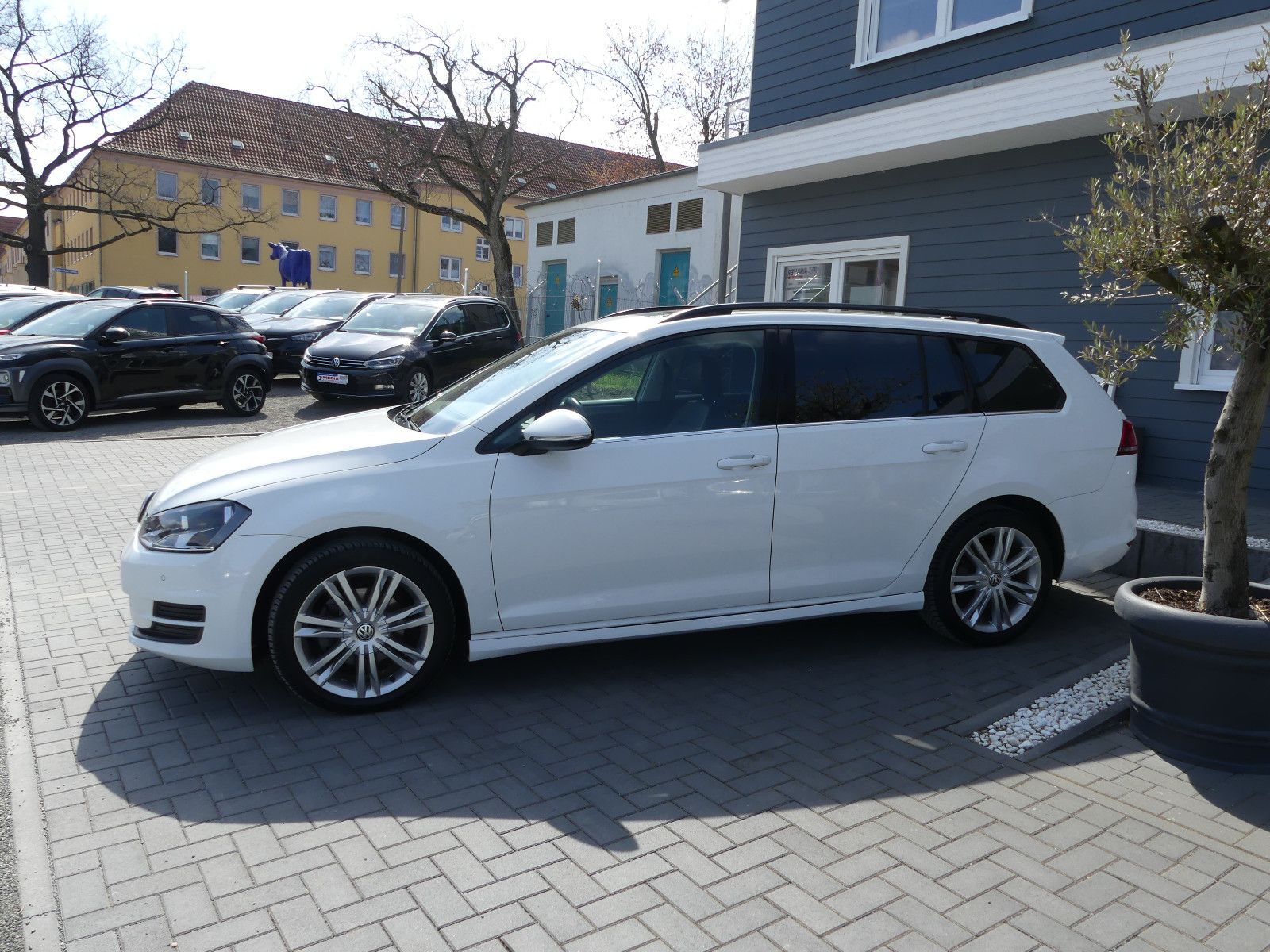 Fahrzeugabbildung Volkswagen Golf VII Variant 1.8 Comfortline BMT