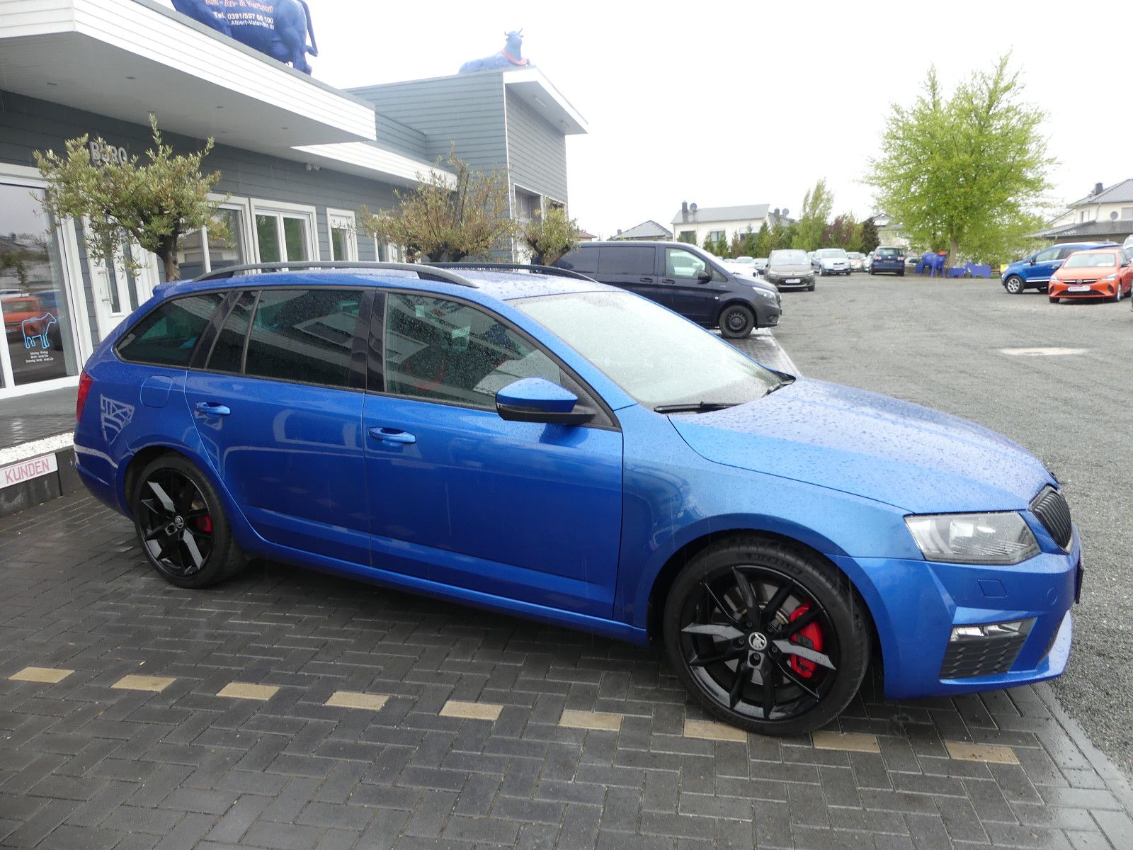 Fahrzeugabbildung SKODA Octavia Combi RS