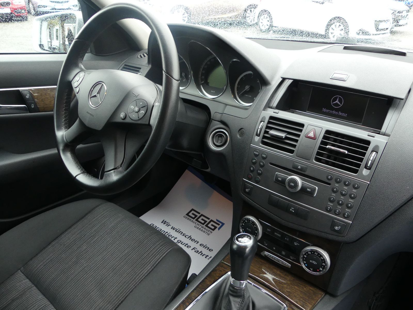 Fahrzeugabbildung Mercedes-Benz C 200 C Limousine C 200 CDI BlueEfficiency