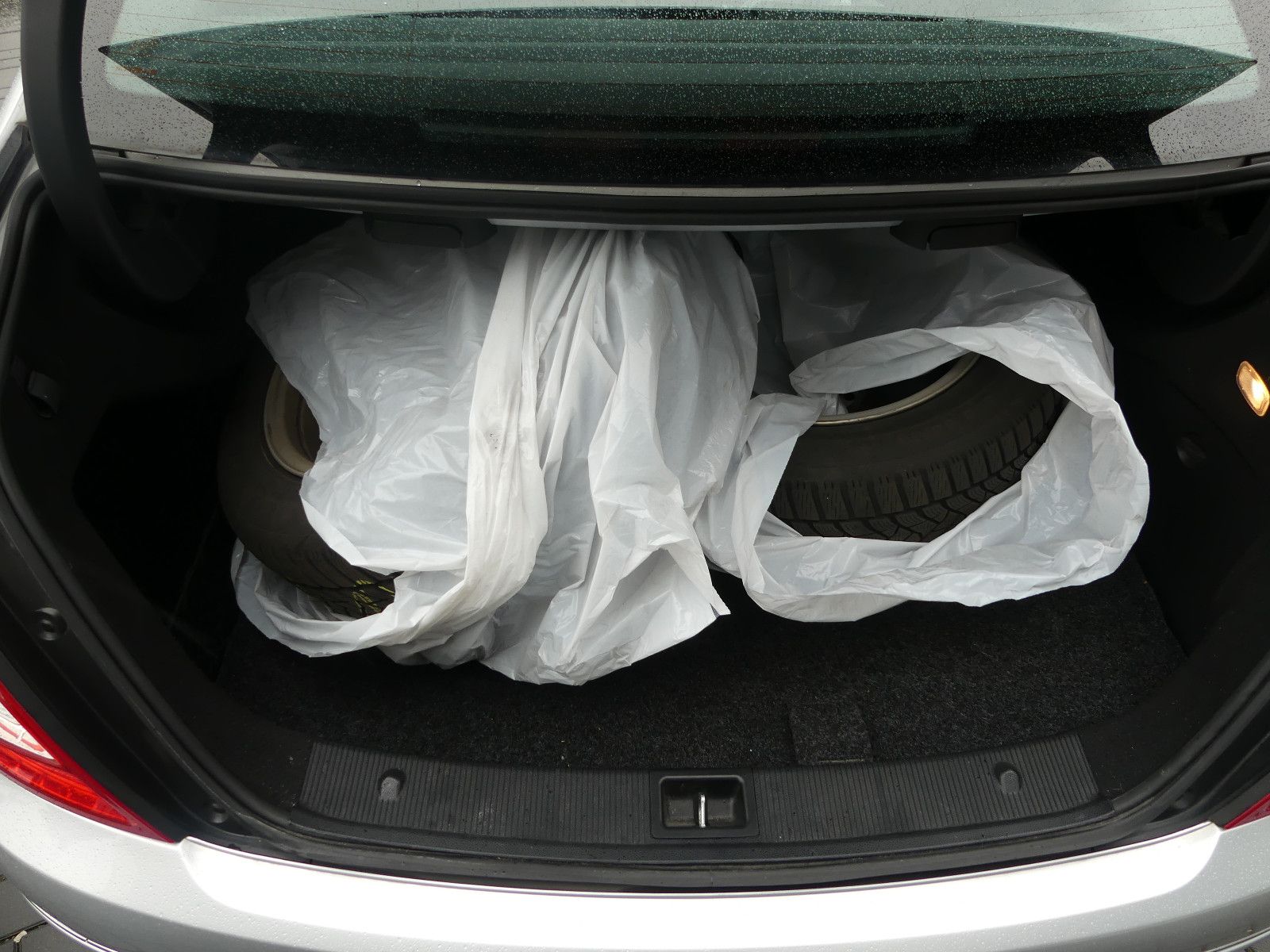 Fahrzeugabbildung Mercedes-Benz C 200 C Limousine C 200 CDI BlueEfficiency