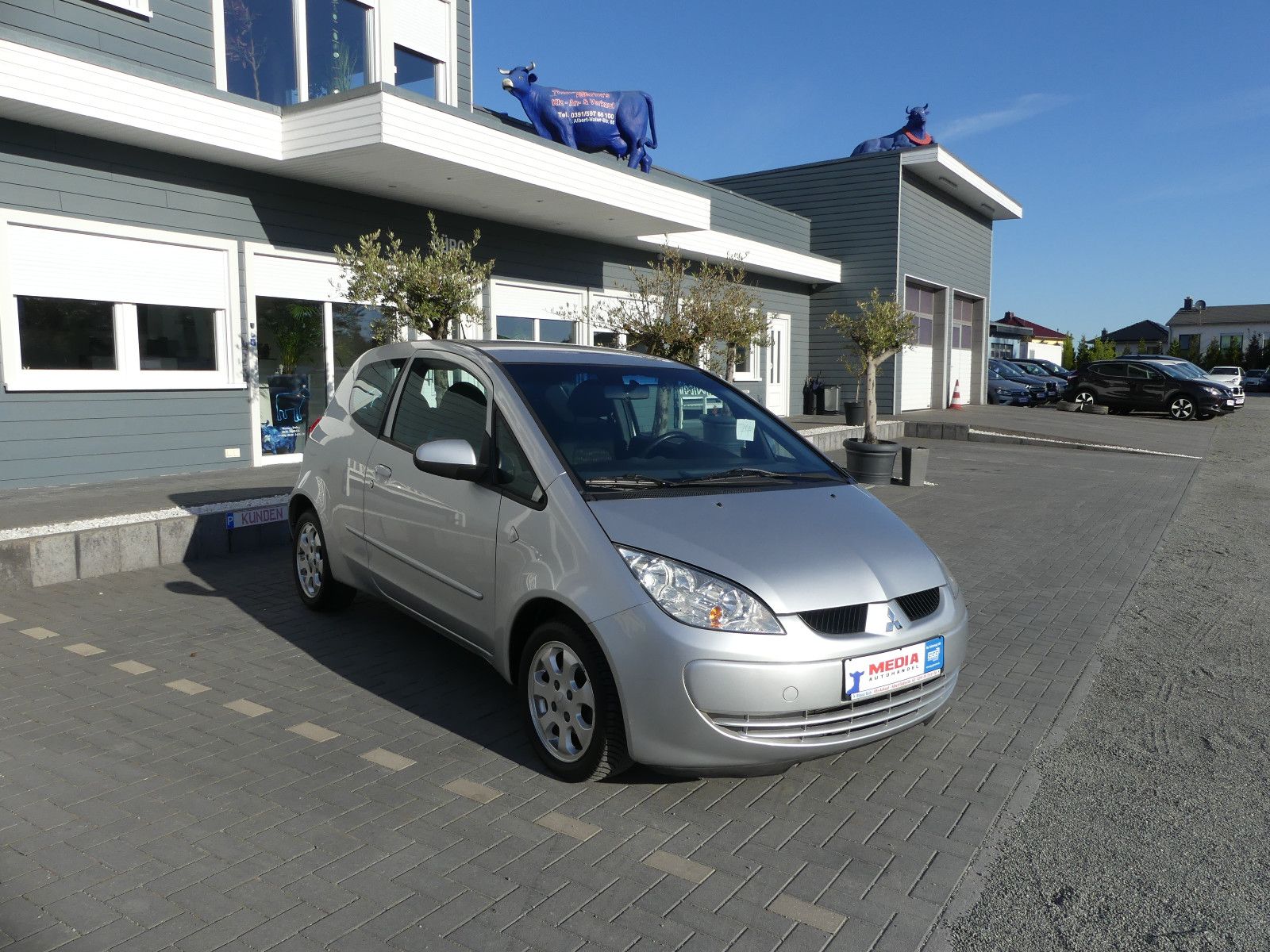 Fahrzeugabbildung Mitsubishi Colt CZ3 Lim. 3-trg. 1.3 Invite* Wenig Kilometer
