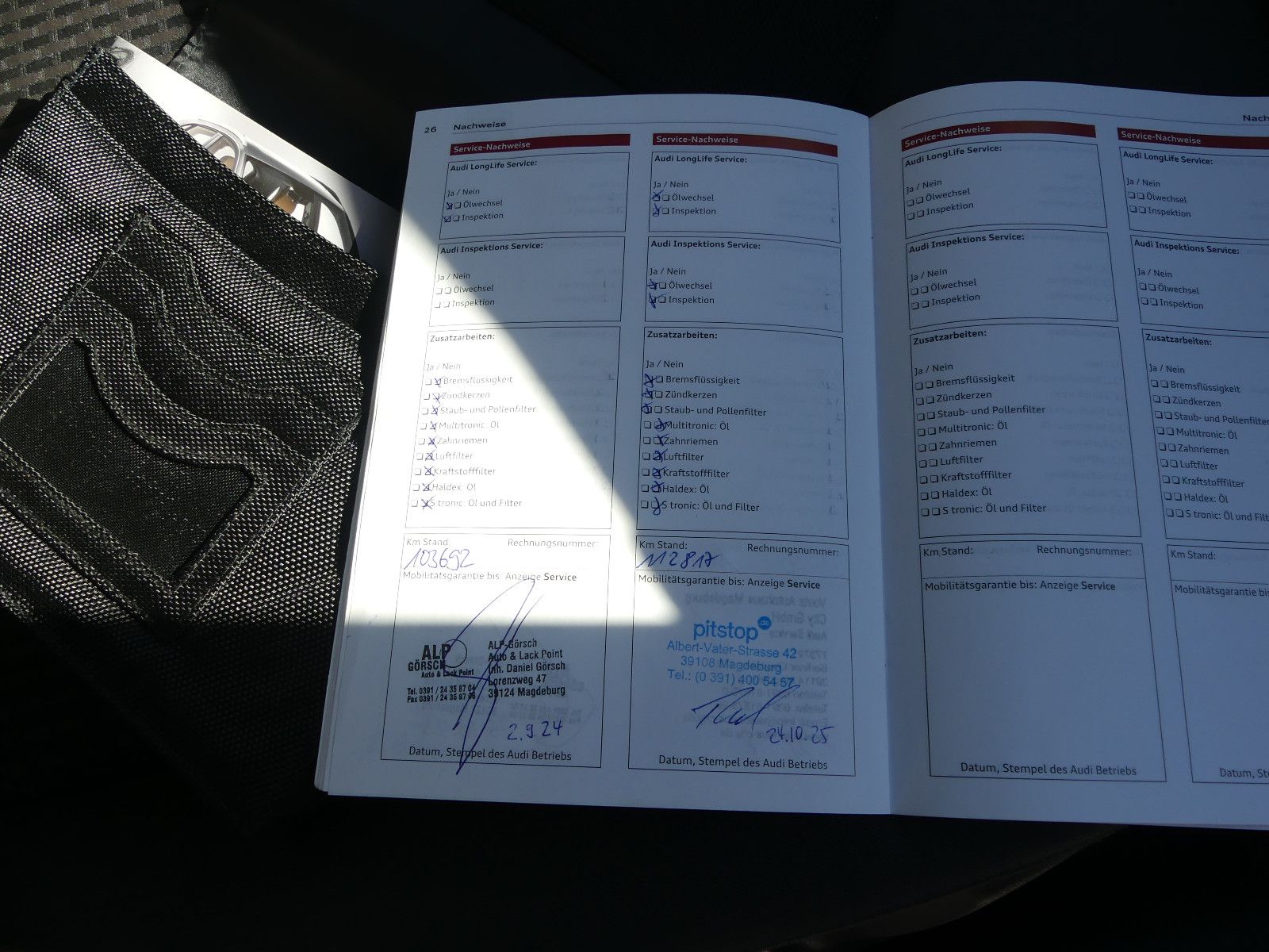 Fahrzeugabbildung Audi Q3 2.0 TFSI quattro, 1. Hand