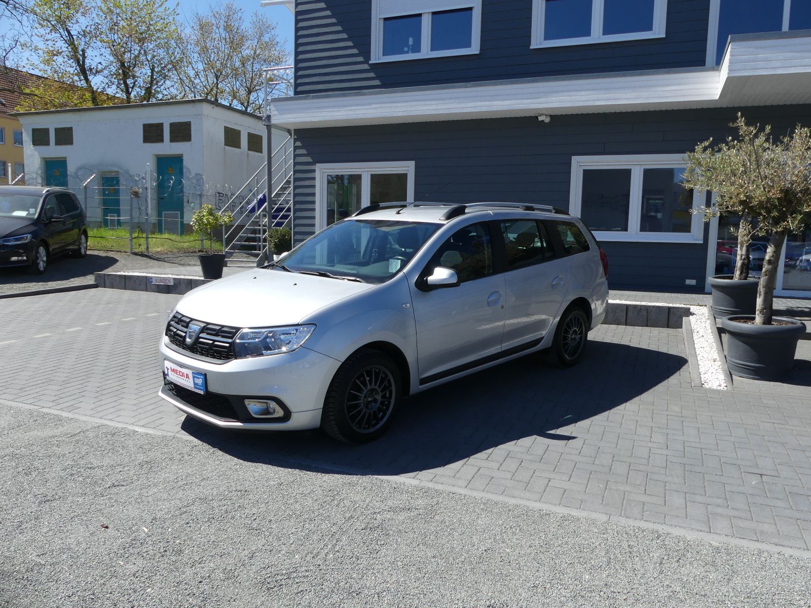 Fahrzeugabbildung Dacia Logan MCV II Kombi Laureate"AUTOMATIK"