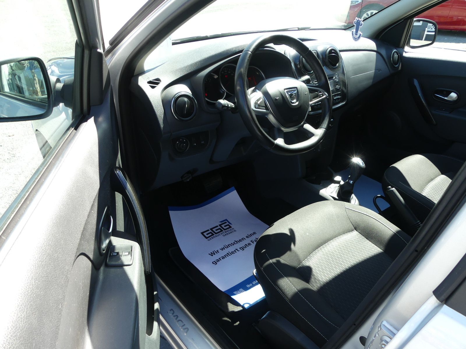 Fahrzeugabbildung Dacia Logan MCV II Kombi Laureate"AUTOMATIK"
