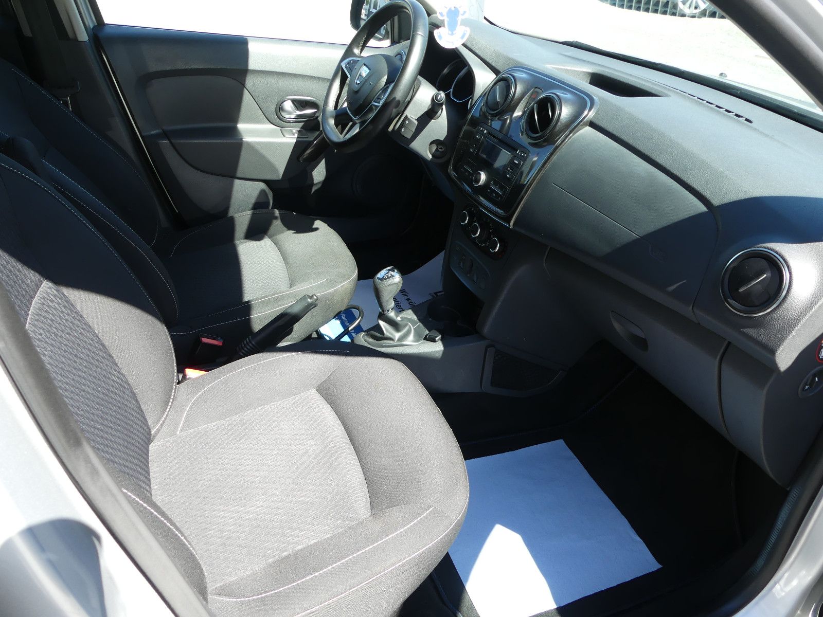 Fahrzeugabbildung Dacia Logan MCV II Kombi Laureate"AUTOMATIK"