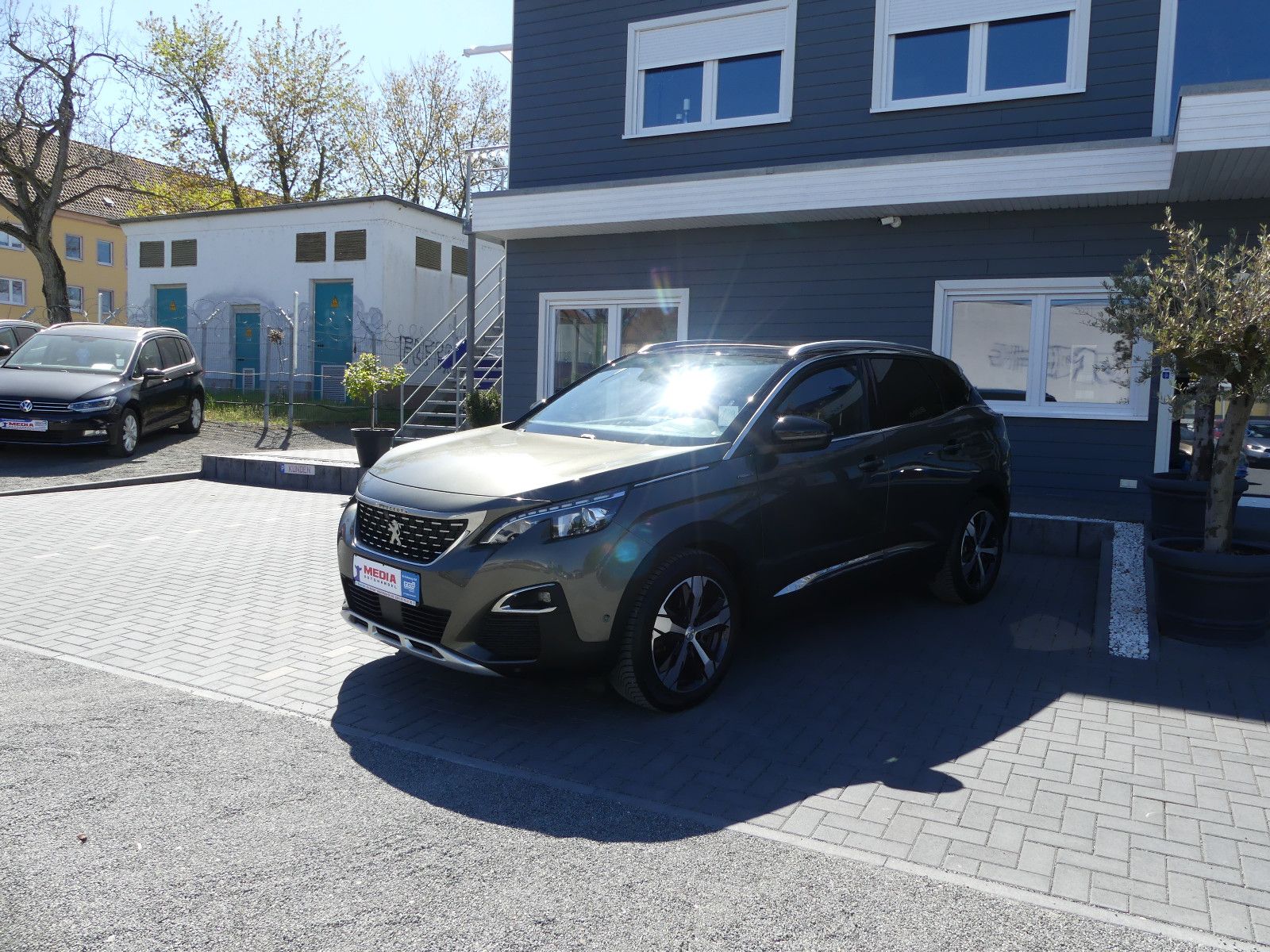 Fahrzeugabbildung Peugeot 3008 Allure"62TKM"AUTOMATIK"