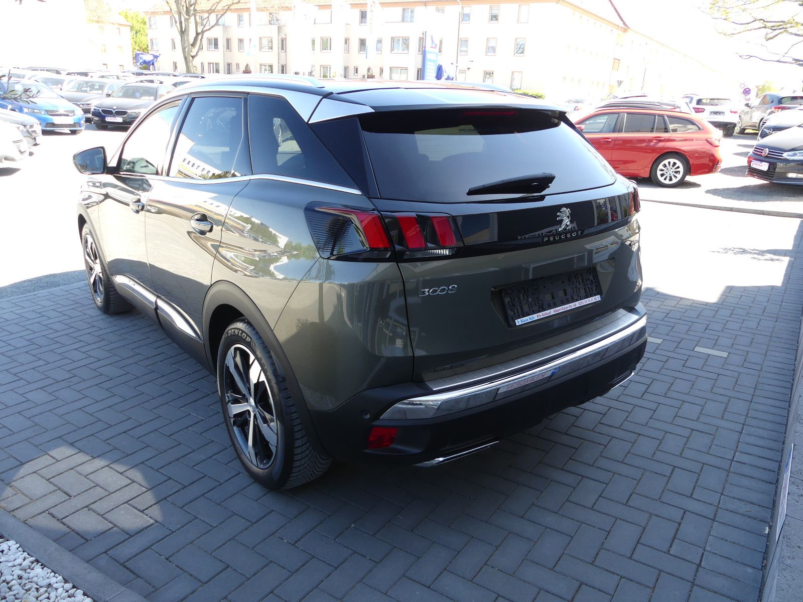 Fahrzeugabbildung Peugeot 3008 Allure"62TKM"AUTOMATIK"