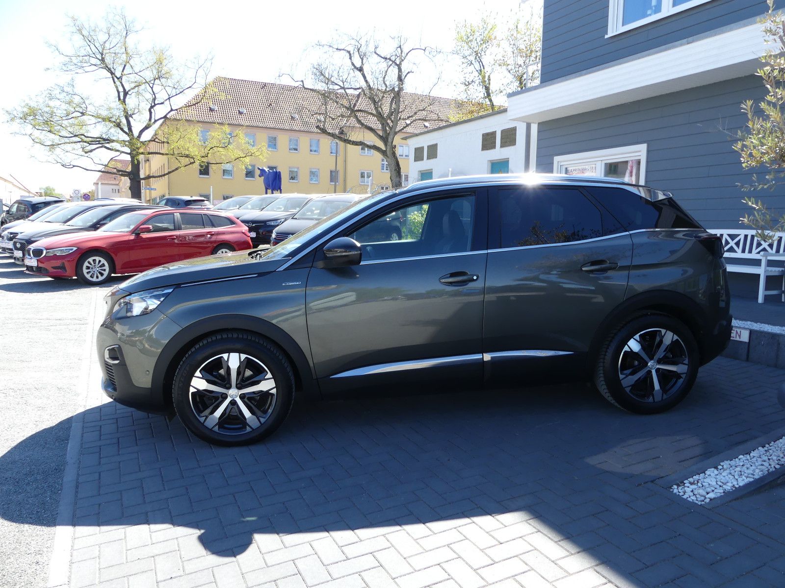 Fahrzeugabbildung Peugeot 3008 Allure"62TKM"AUTOMATIK"