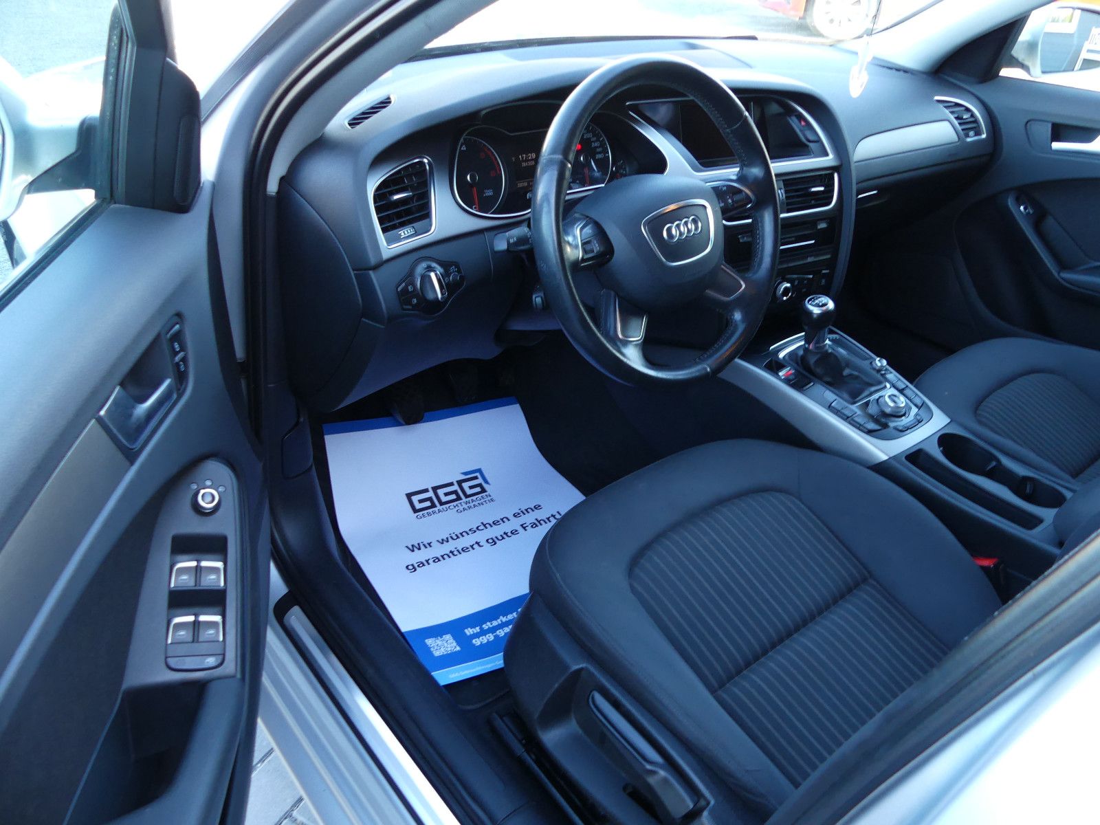 Fahrzeugabbildung Audi A4 Avant Ambiente