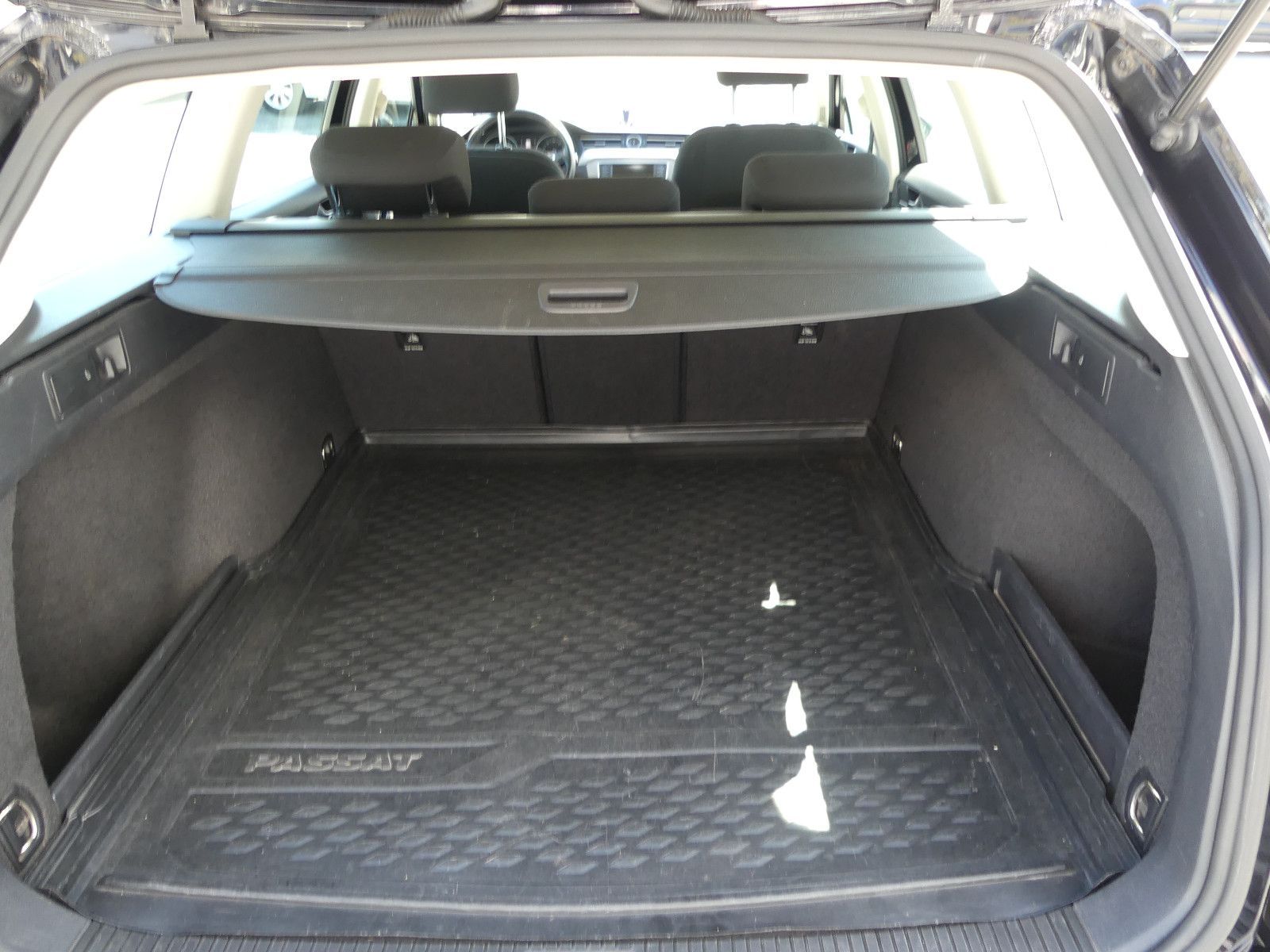 Fahrzeugabbildung Volkswagen Passat Variant 1.4 TSI ACT BMT Comfort