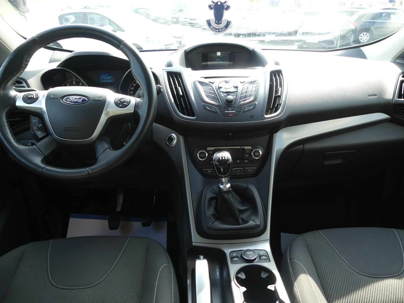 Fahrzeugabbildung Ford Kuga Sync Edition