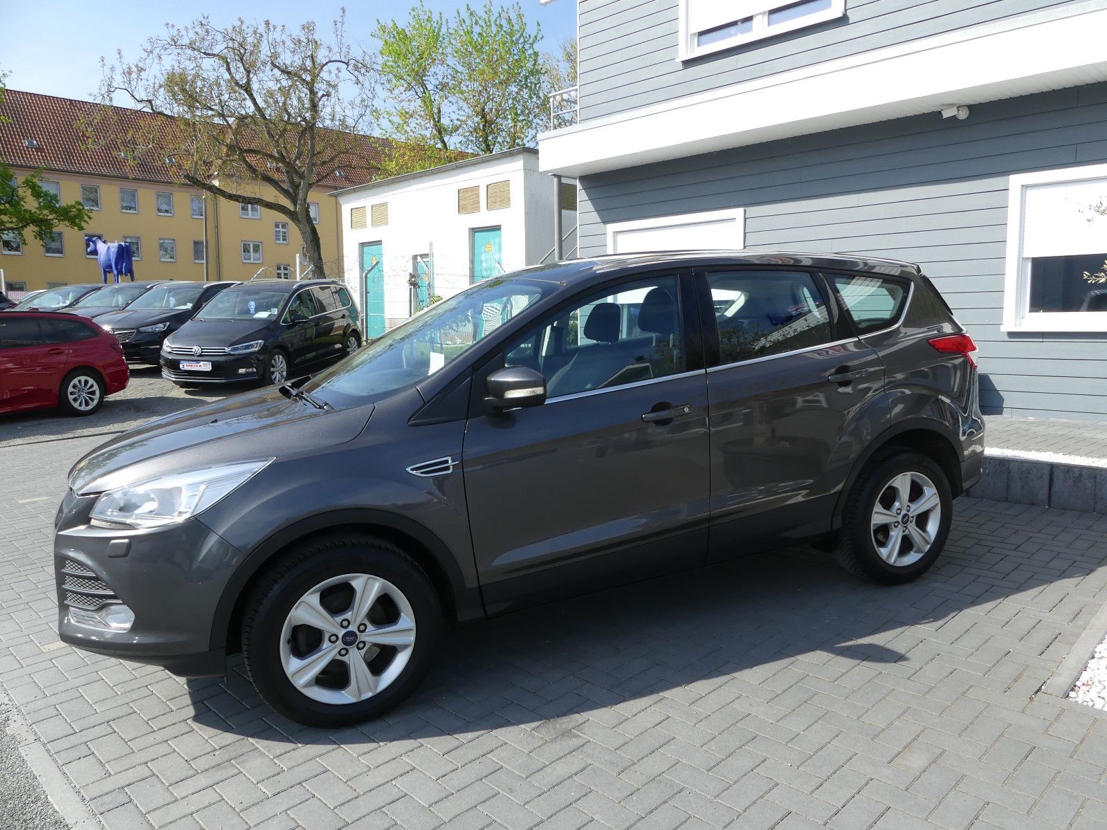 Fahrzeugabbildung Ford Kuga Sync Edition