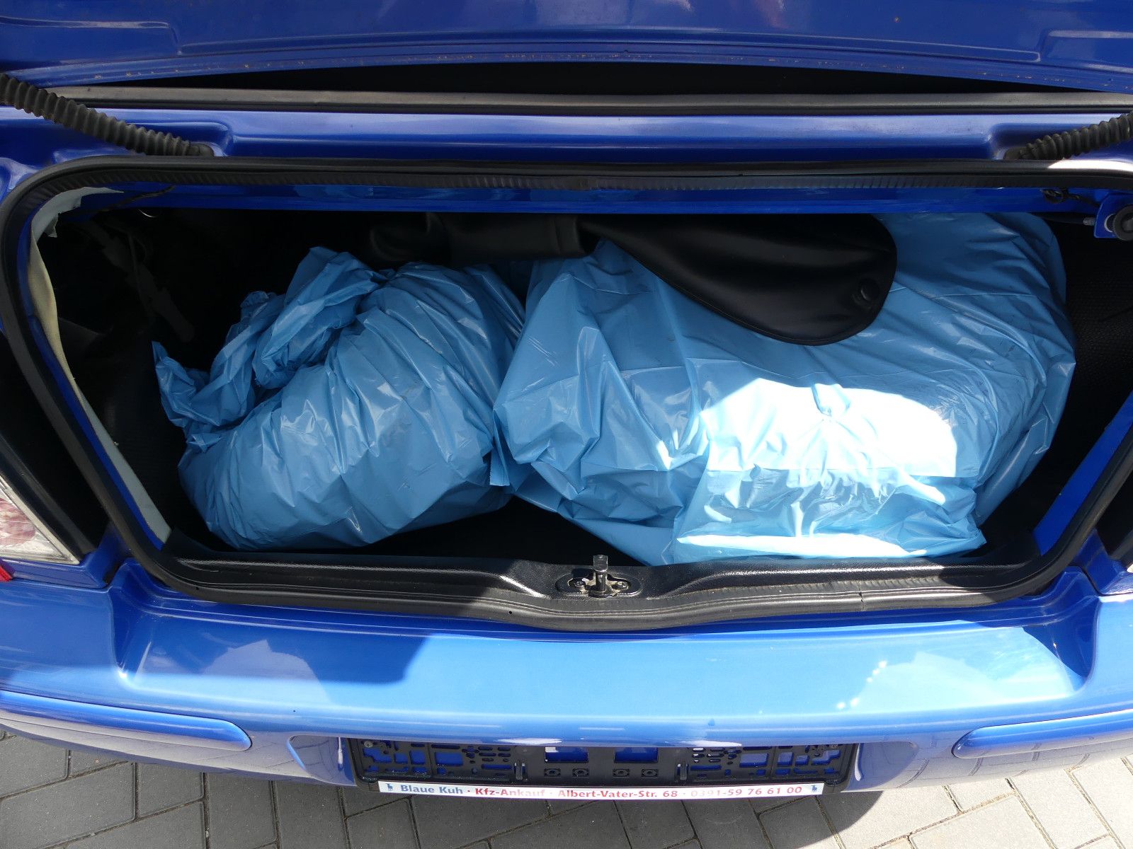 Fahrzeugabbildung Volkswagen Golf Cabrio.1.8