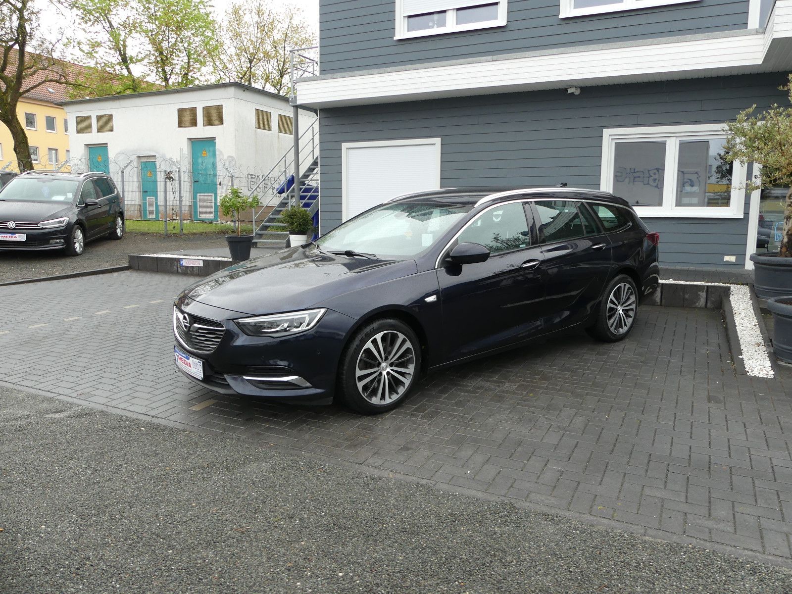 Fahrzeugabbildung Opel Insignia B Sports Tourer Innovation 4x4