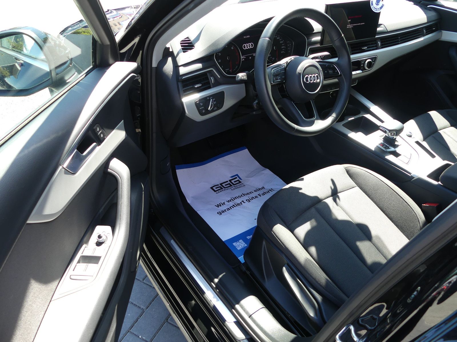 Fahrzeugabbildung Audi A4 Lim. 35 TFSI advanced"AUTOMATIK"