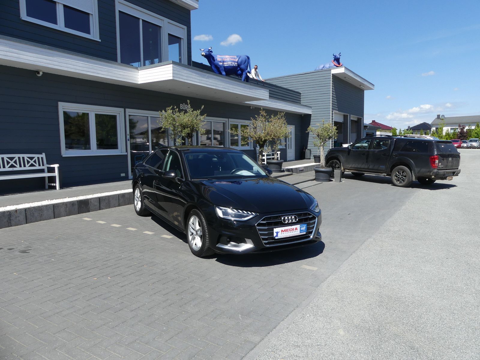 Fahrzeugabbildung Audi A4 Lim. 35 TFSI advanced"AUTOMATIK"