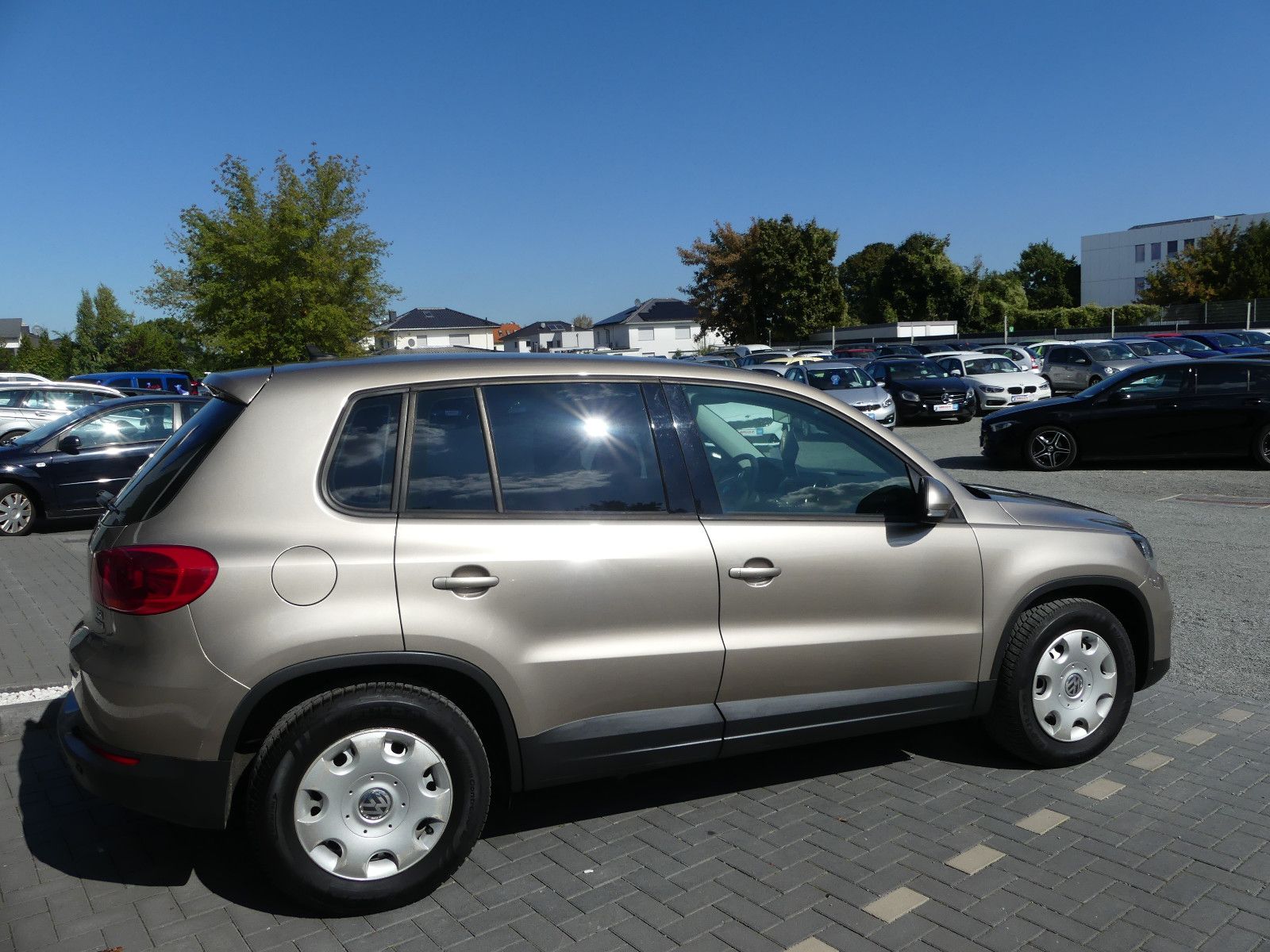 Fahrzeugabbildung Volkswagen Tiguan Trend & Fun BMT