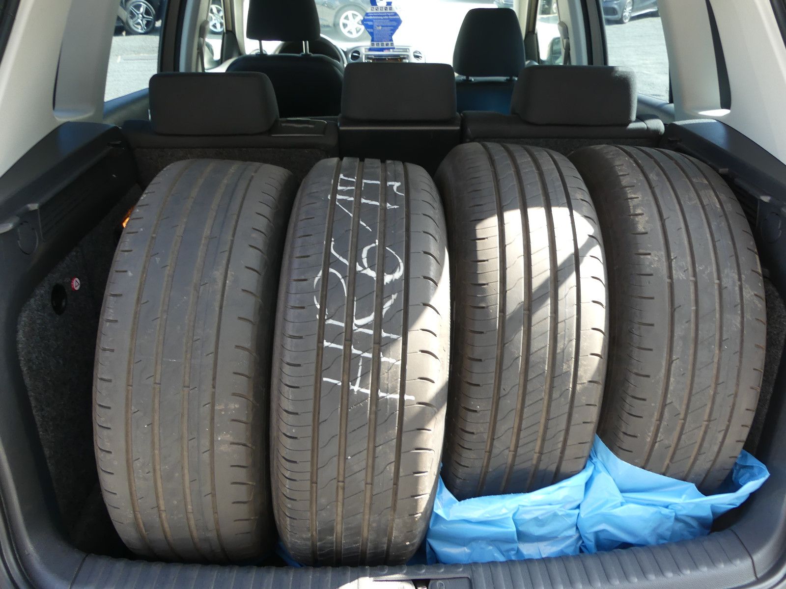 Fahrzeugabbildung Volkswagen Tiguan Trend & Fun BMT