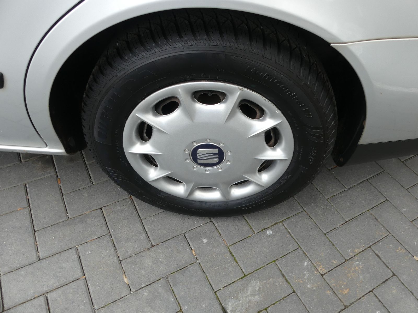 Fahrzeugabbildung SEAT Toledo Algado 1,6 16V